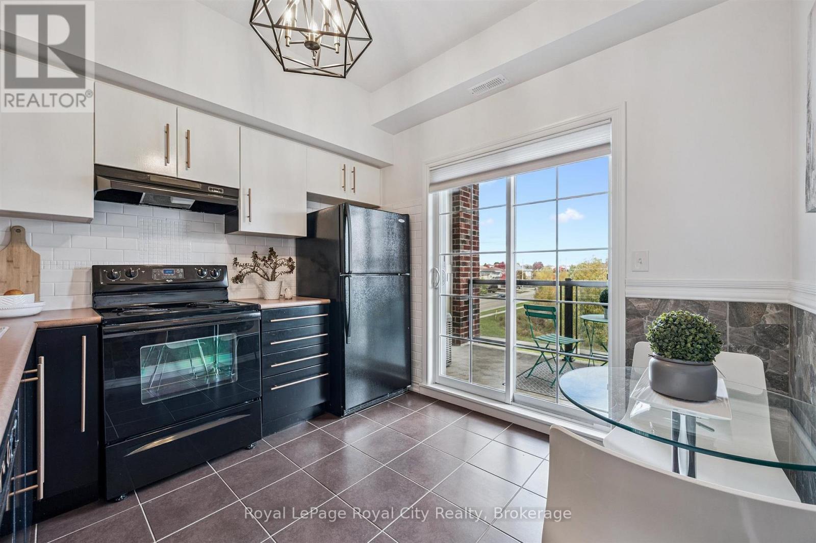 316 - 308 Watson Parkway N, Guelph, Ontario  N1E 0G7 - Photo 13 - X12483829