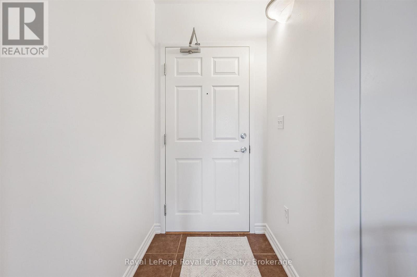 316 - 308 Watson Parkway N, Guelph, Ontario  N1E 0G7 - Photo 7 - X12483829