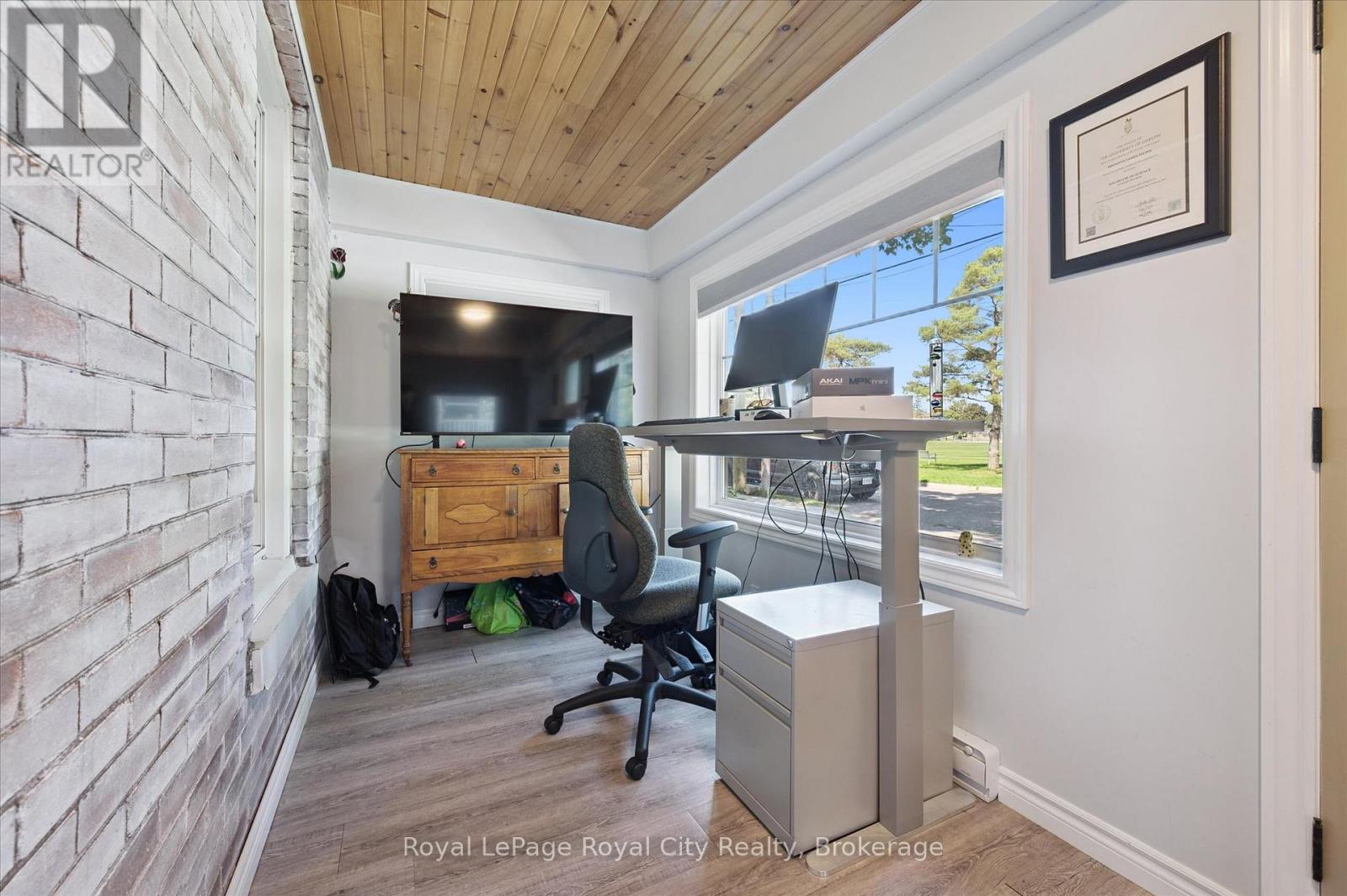 Unit B - 92 Kathleen Street, Guelph, Ontario  N1H 4Y3 - Photo 7 - X12483868