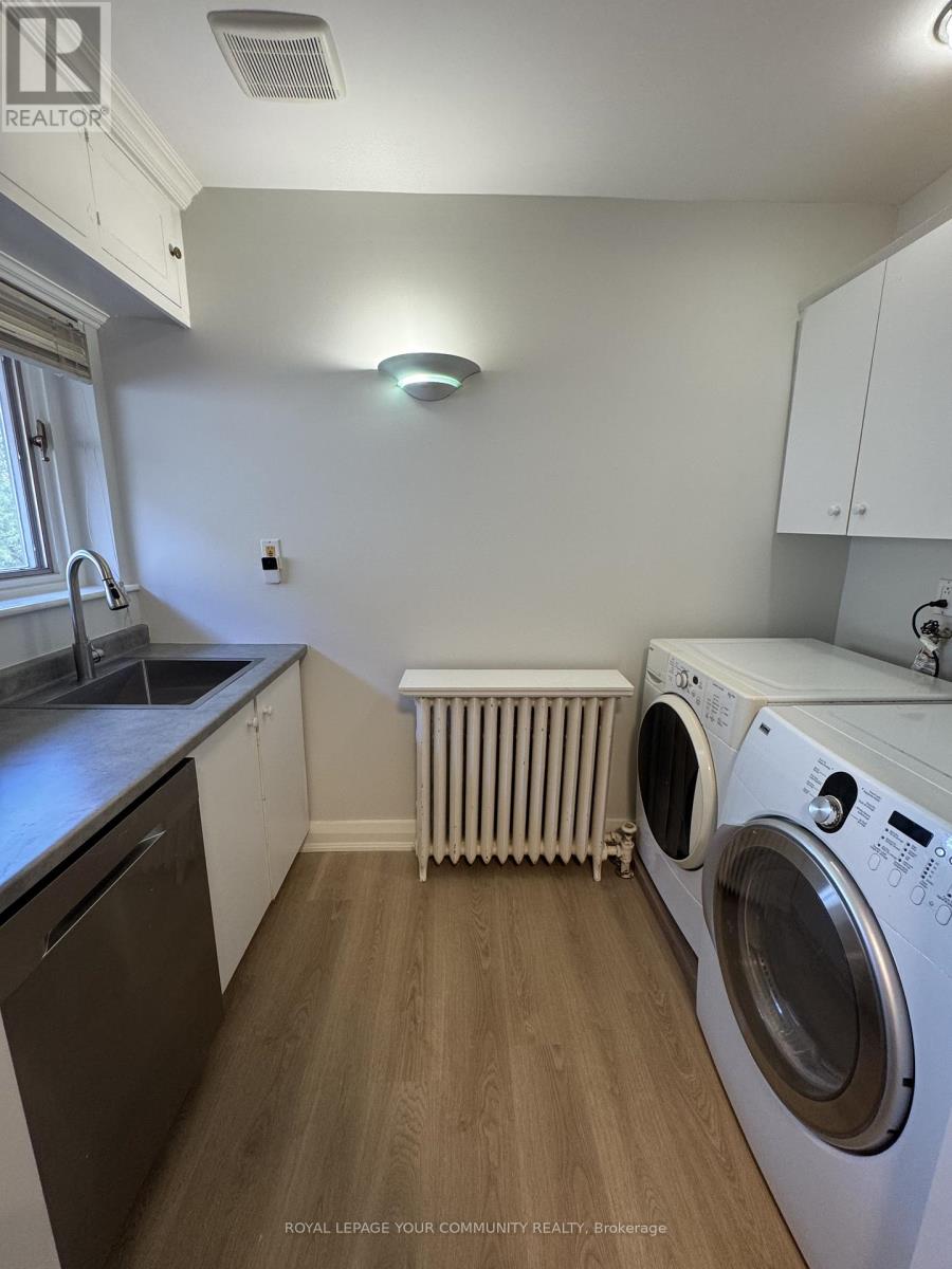 Upper - 183 St Clair Avenue E, Toronto, Ontario  M4T 1N9 - Photo 16 - C12483725
