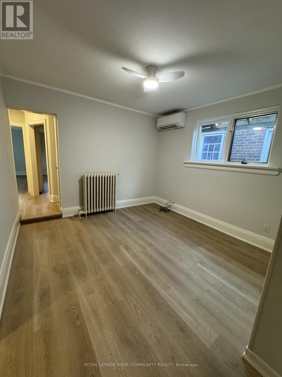 Upper - 183 St Clair Avenue E, Toronto, Ontario  M4T 1N9 - Photo 18 - C12483725