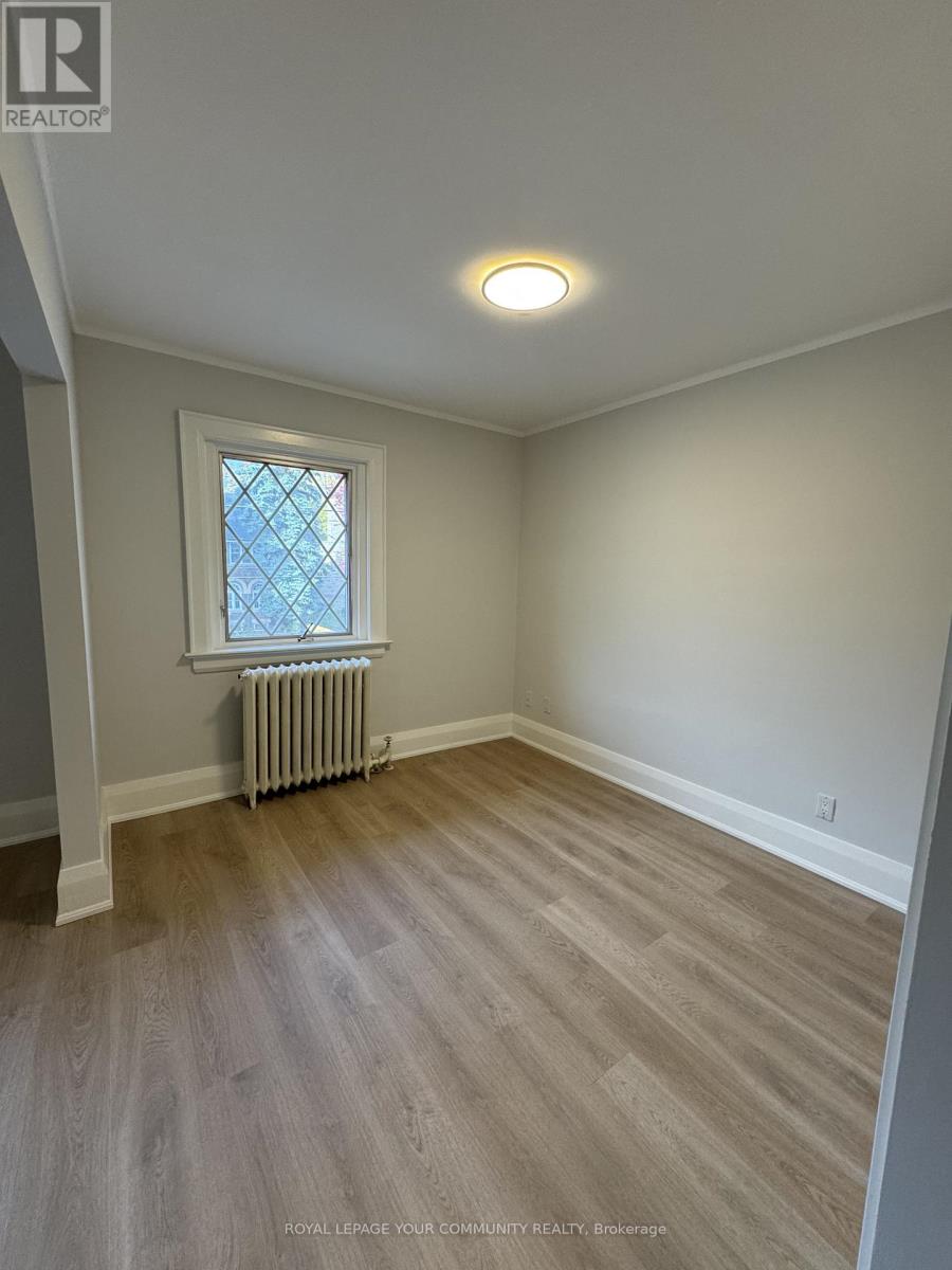 Upper - 183 St Clair Avenue E, Toronto, Ontario  M4T 1N9 - Photo 4 - C12483725