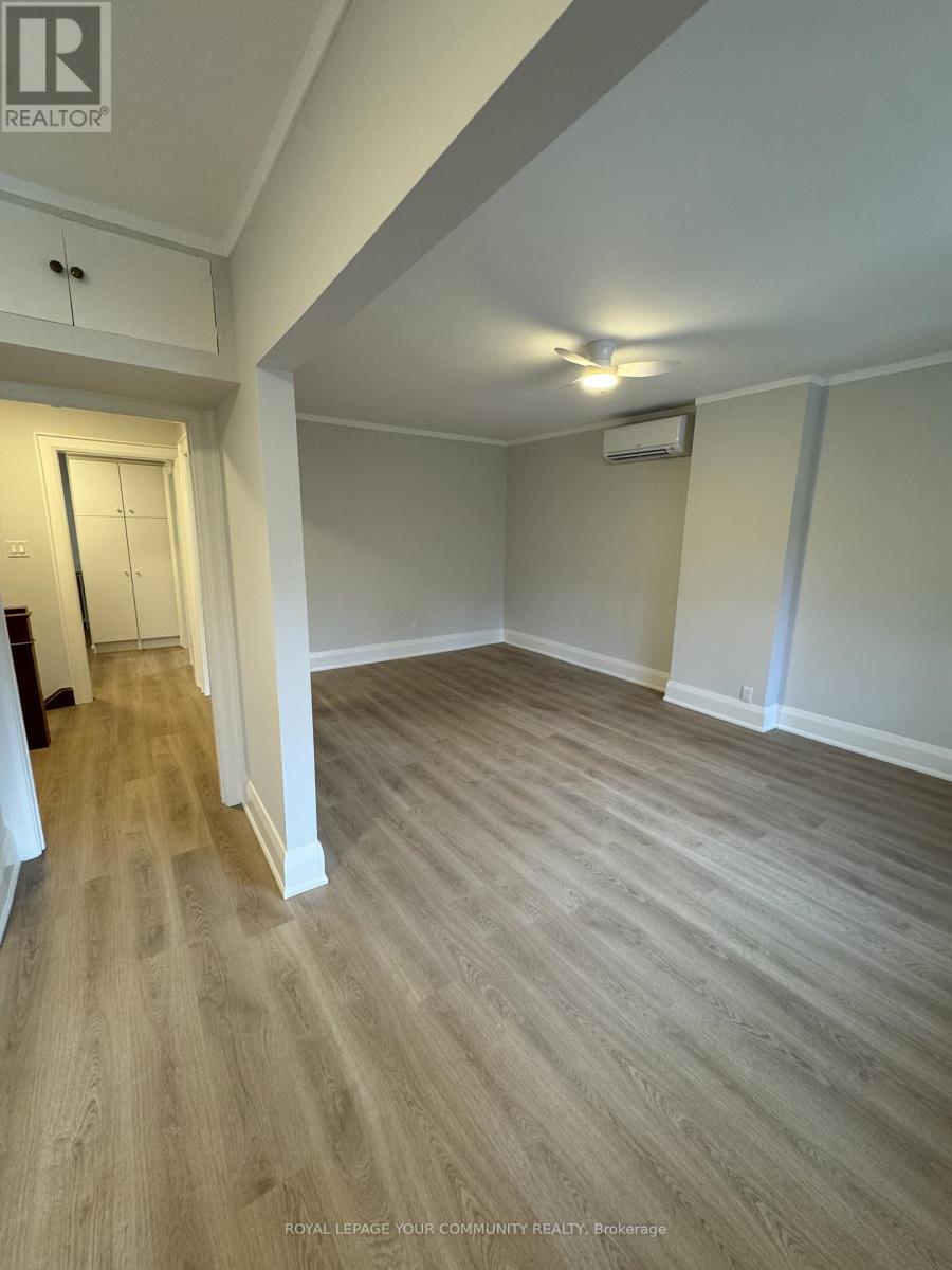 Upper - 183 St Clair Avenue E, Toronto, Ontario  M4T 1N9 - Photo 9 - C12483725