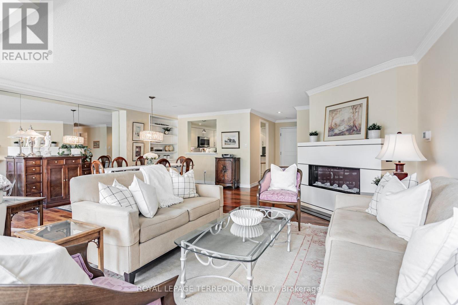 605 - 225 Davenport Road, Toronto, Ontario  M5R 3R2 - Photo 11 - C12483734