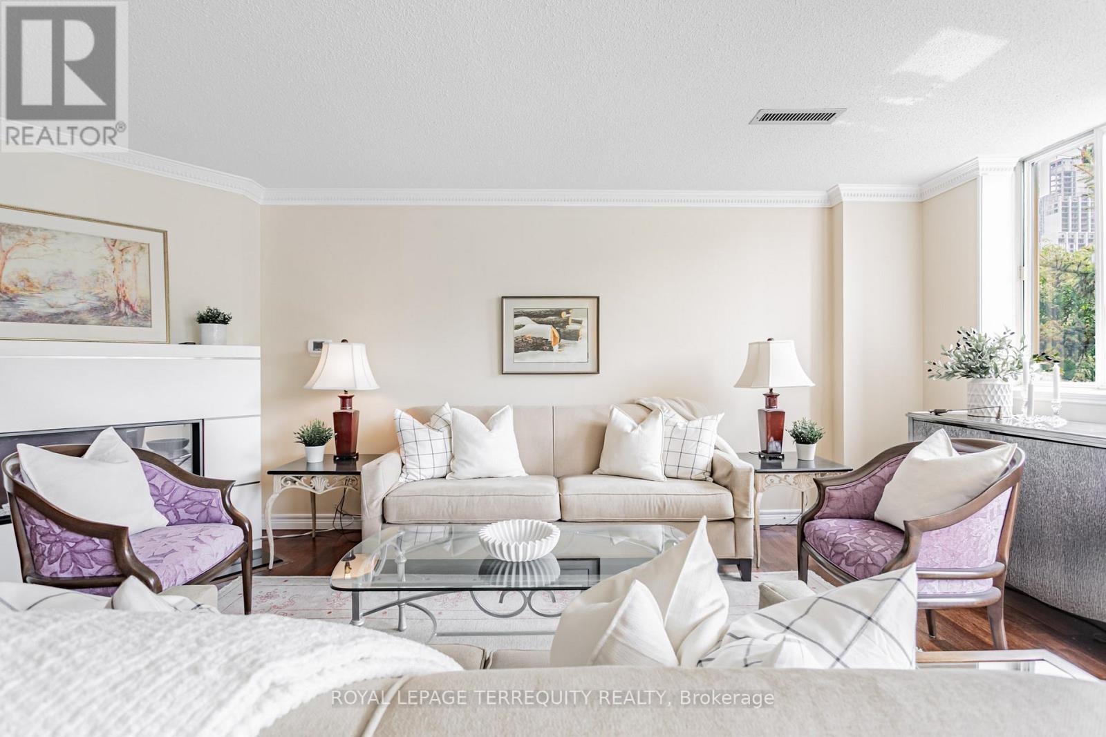 605 - 225 Davenport Road, Toronto, Ontario  M5R 3R2 - Photo 12 - C12483734