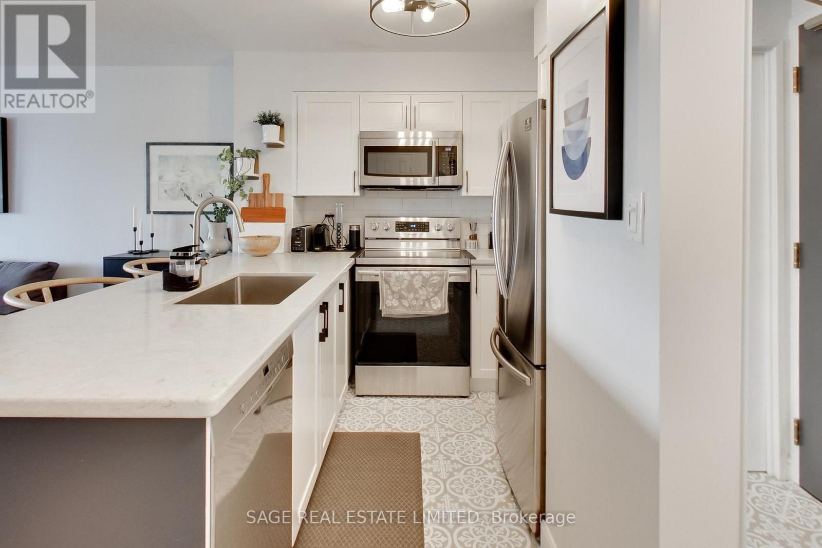 610 - 225 Merton Street, Toronto, Ontario  M4S 3H1 - Photo 3 - C12483741