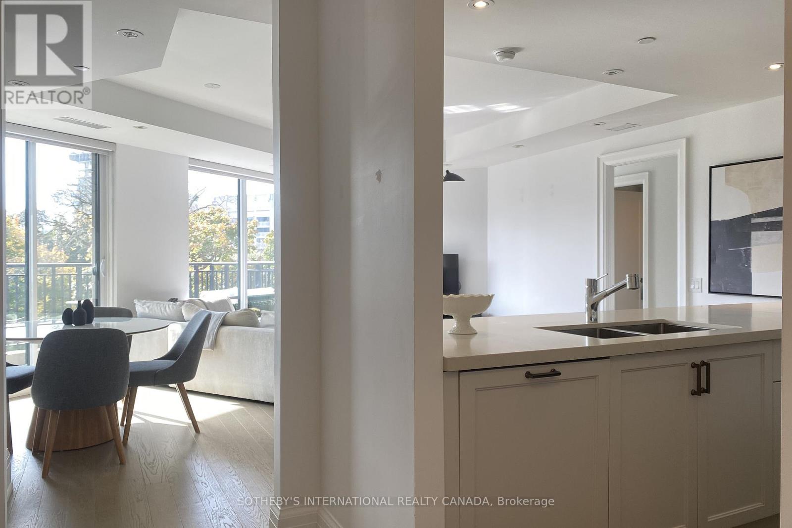 410 - 181 Davenport Road, Toronto, Ontario  M5R 1J1 - Photo 10 - C12483749