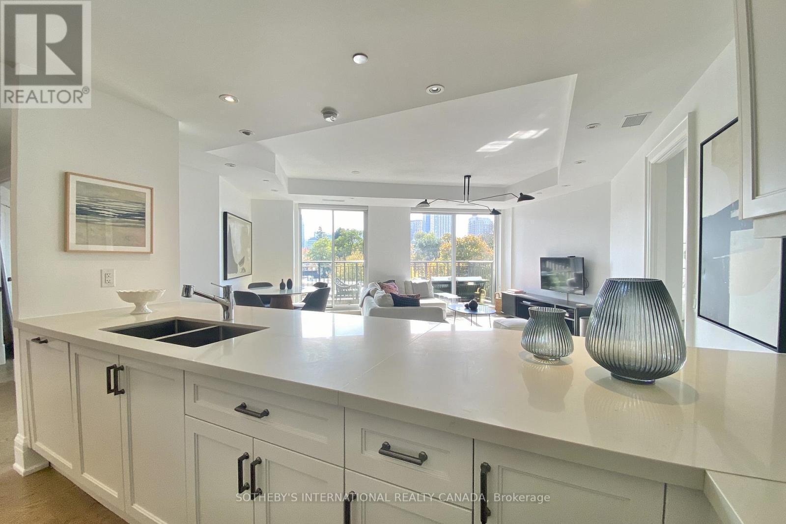 410 - 181 Davenport Road, Toronto, Ontario  M5R 1J1 - Photo 14 - C12483749