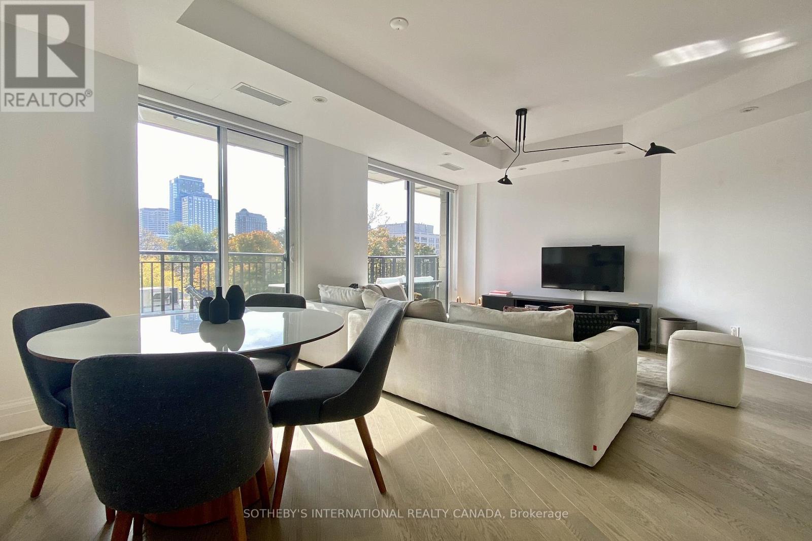 410 - 181 Davenport Road, Toronto, Ontario  M5R 1J1 - Photo 3 - C12483749