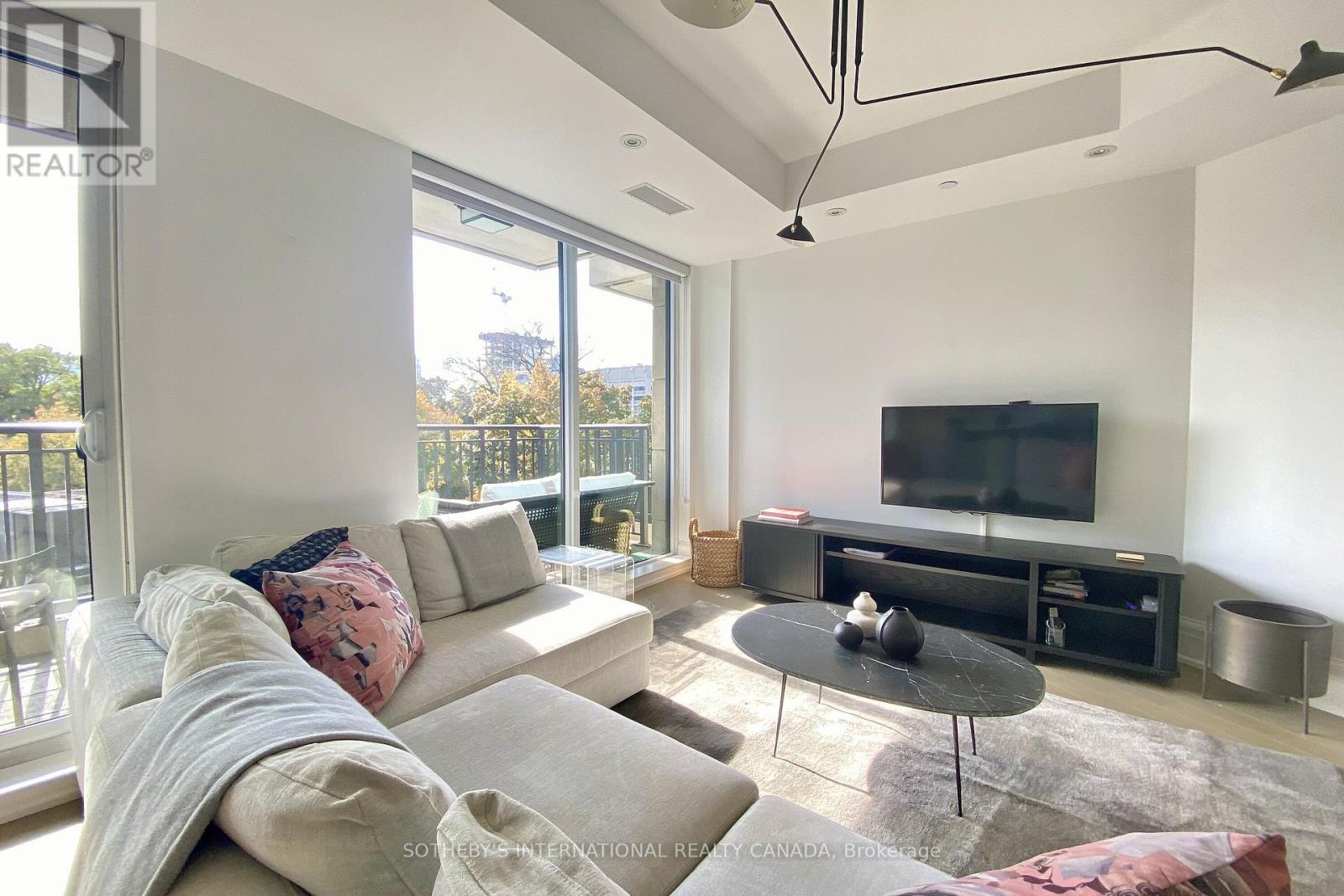 410 - 181 Davenport Road, Toronto, Ontario  M5R 1J1 - Photo 5 - C12483749
