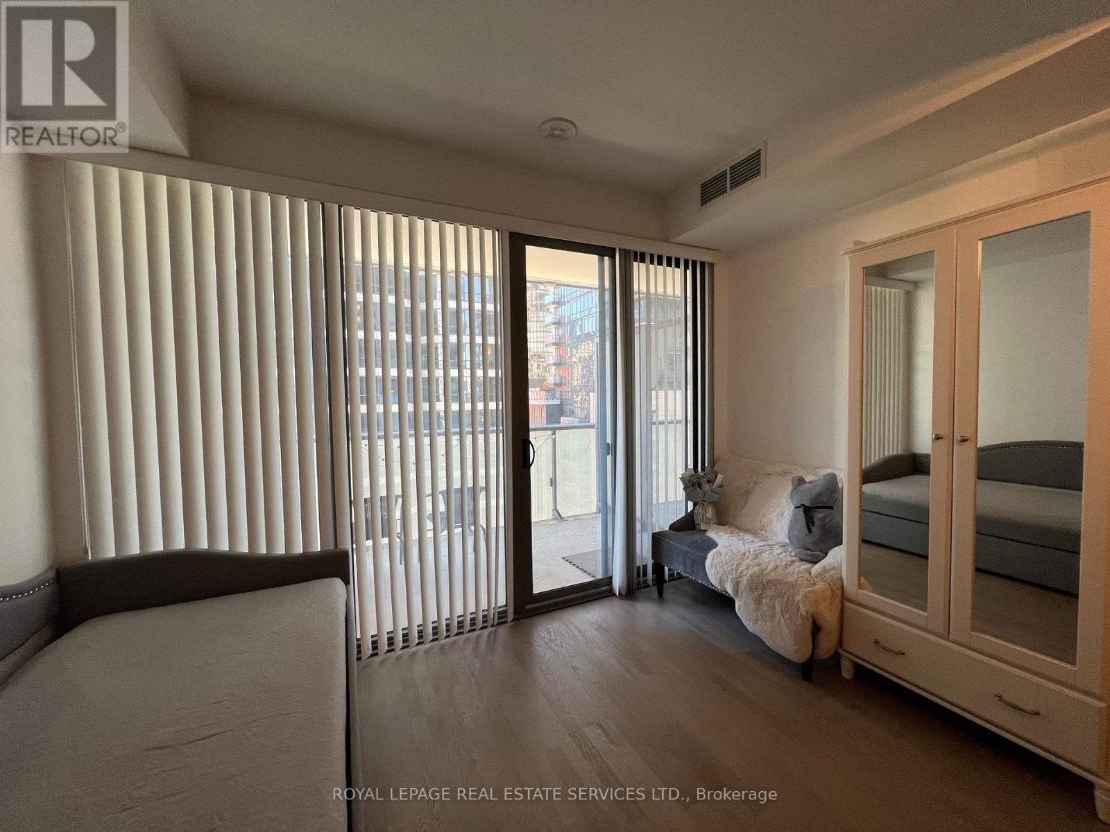 806 - 57 St Joseph Street, Toronto, Ontario  M5S 0C5 - Photo 17 - C12483753