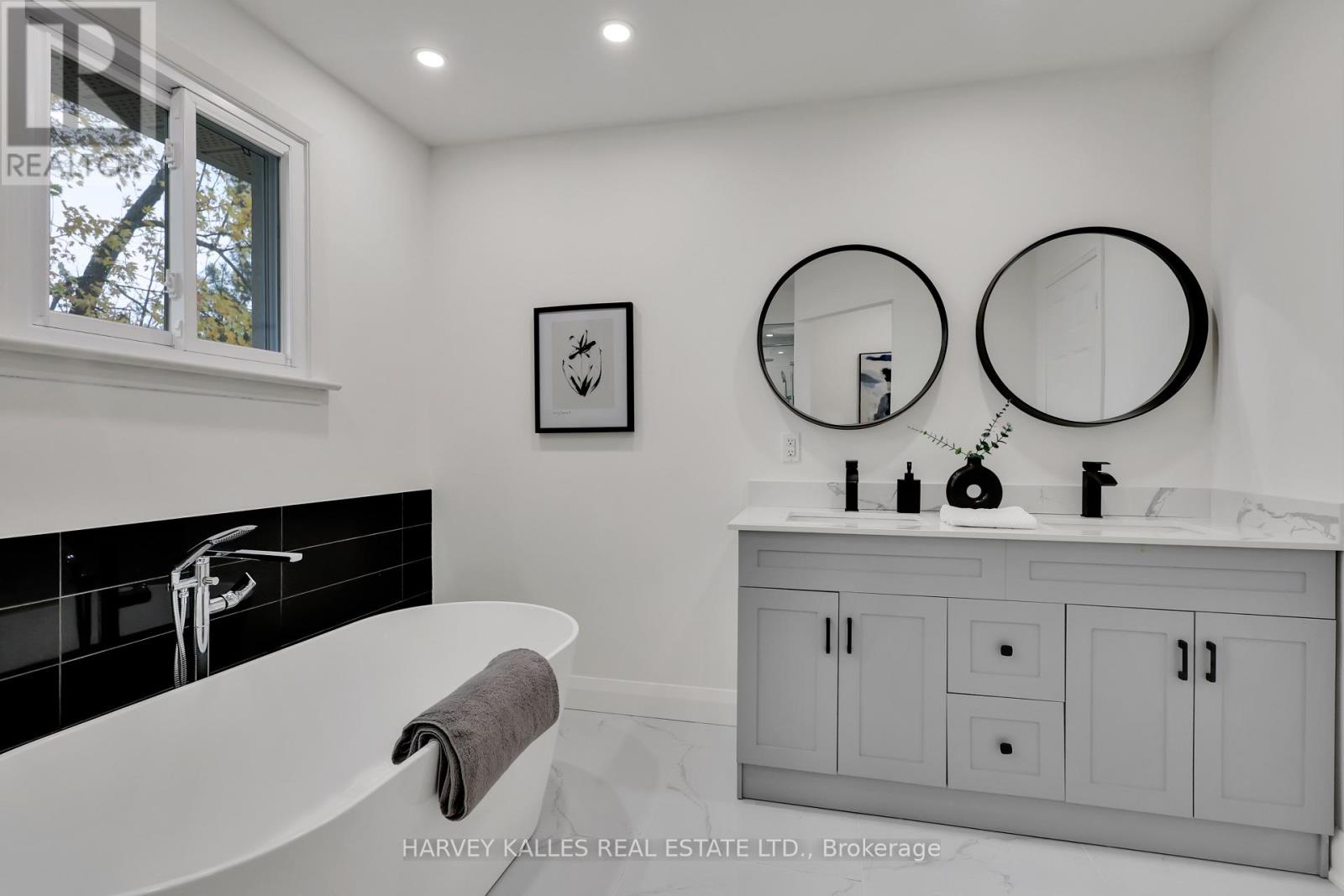 40 Rondeau Drive, Toronto, Ontario  M2H 1R7 - Photo 30 - C12483765