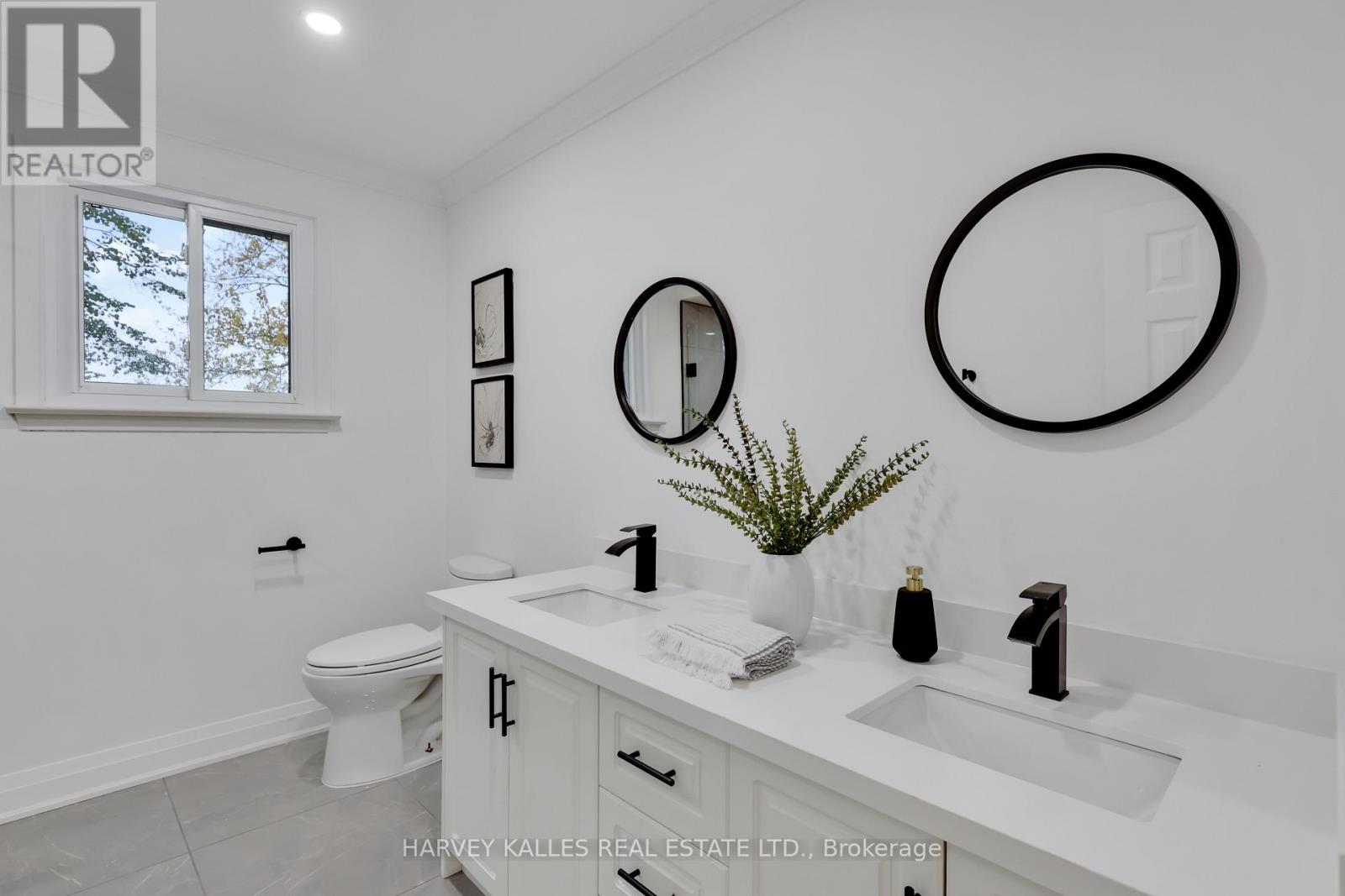 40 Rondeau Drive, Toronto, Ontario  M2H 1R7 - Photo 37 - C12483765