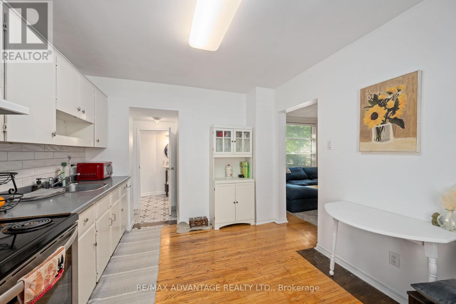 110 Marley Place E, London South (South F), Ontario  N6C 1S8 - Photo 12 - X12483856