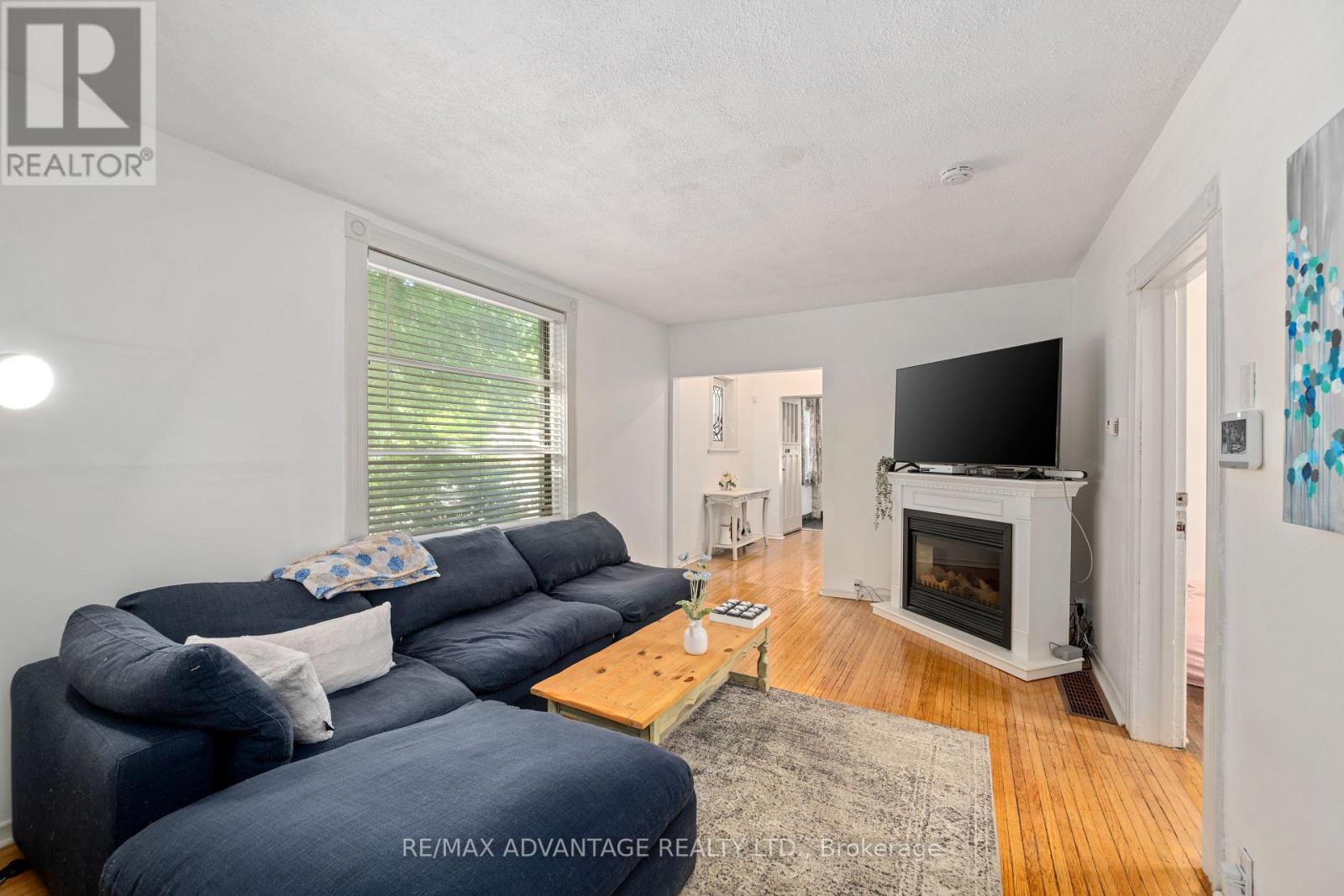 110 Marley Place E, London South (South F), Ontario  N6C 1S8 - Photo 8 - X12483856