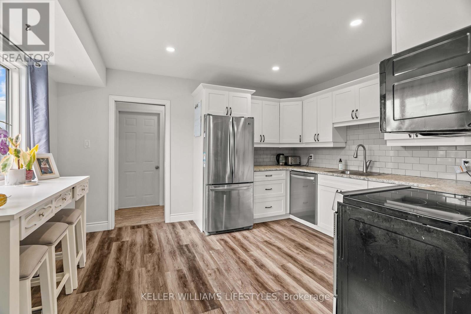 500 Saulsbury Street, Strathroy-Caradoc (Nw), Ontario  N7G 2B6 - Photo 22 - X12483870
