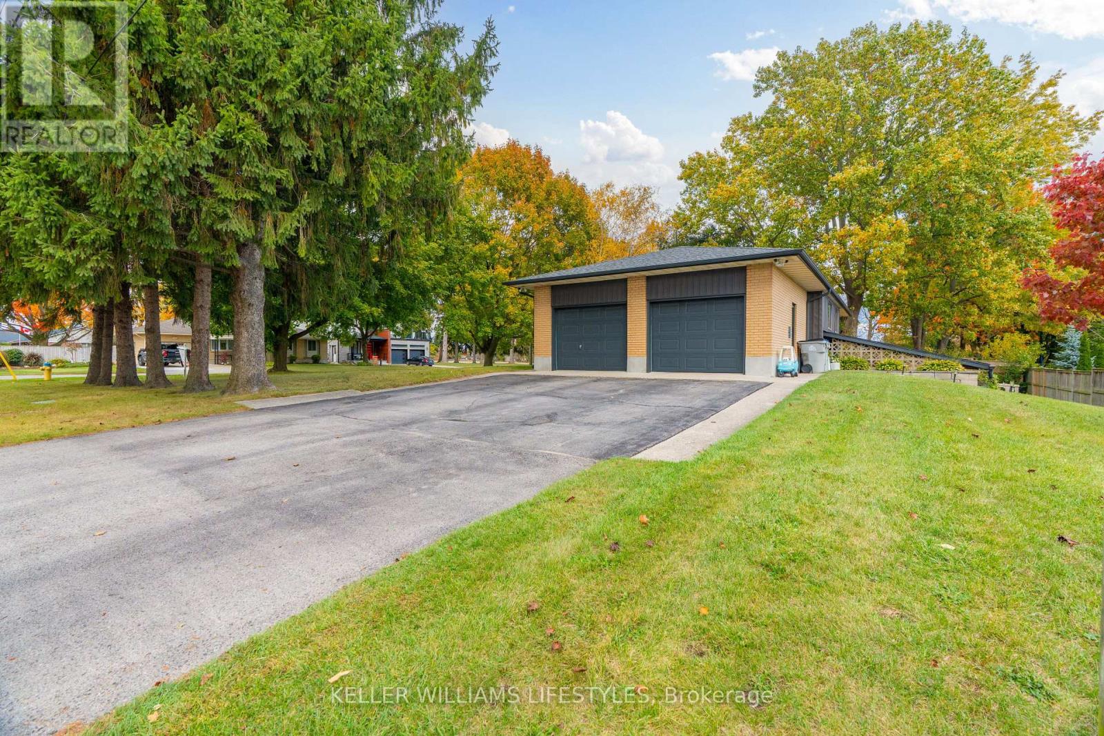 500 Saulsbury Street, Strathroy-Caradoc (Nw), Ontario  N7G 2B6 - Photo 4 - X12483870