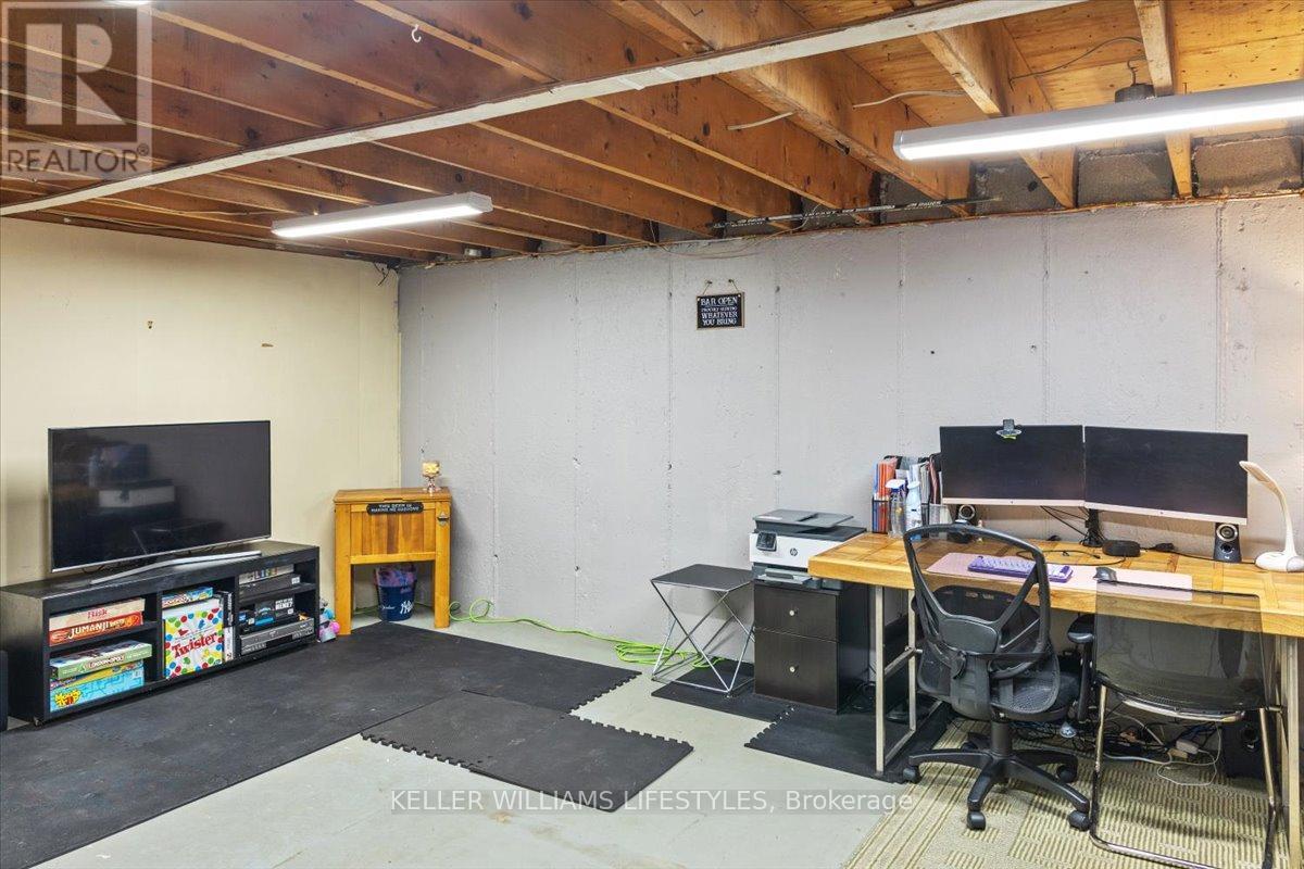 963 Notre Dame Drive, London South (South O), Ontario  N6J 3C3 - Photo 33 - X12483892