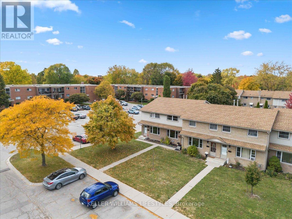 963 Notre Dame Drive, London South (South O), Ontario  N6J 3C3 - Photo 38 - X12483892
