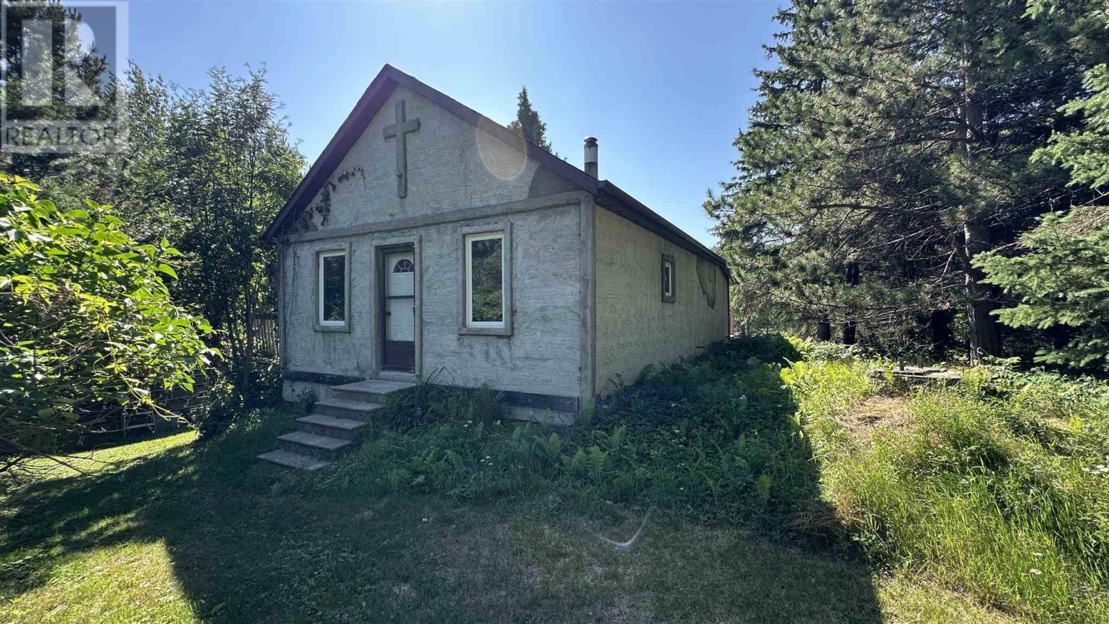 100 Tetroe RD, Kenora, Ontario