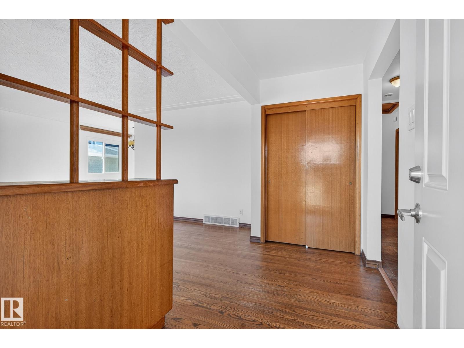 12908 101 St Nw, Edmonton, Alberta  T5E 4E7 - Photo 18 - E4463625