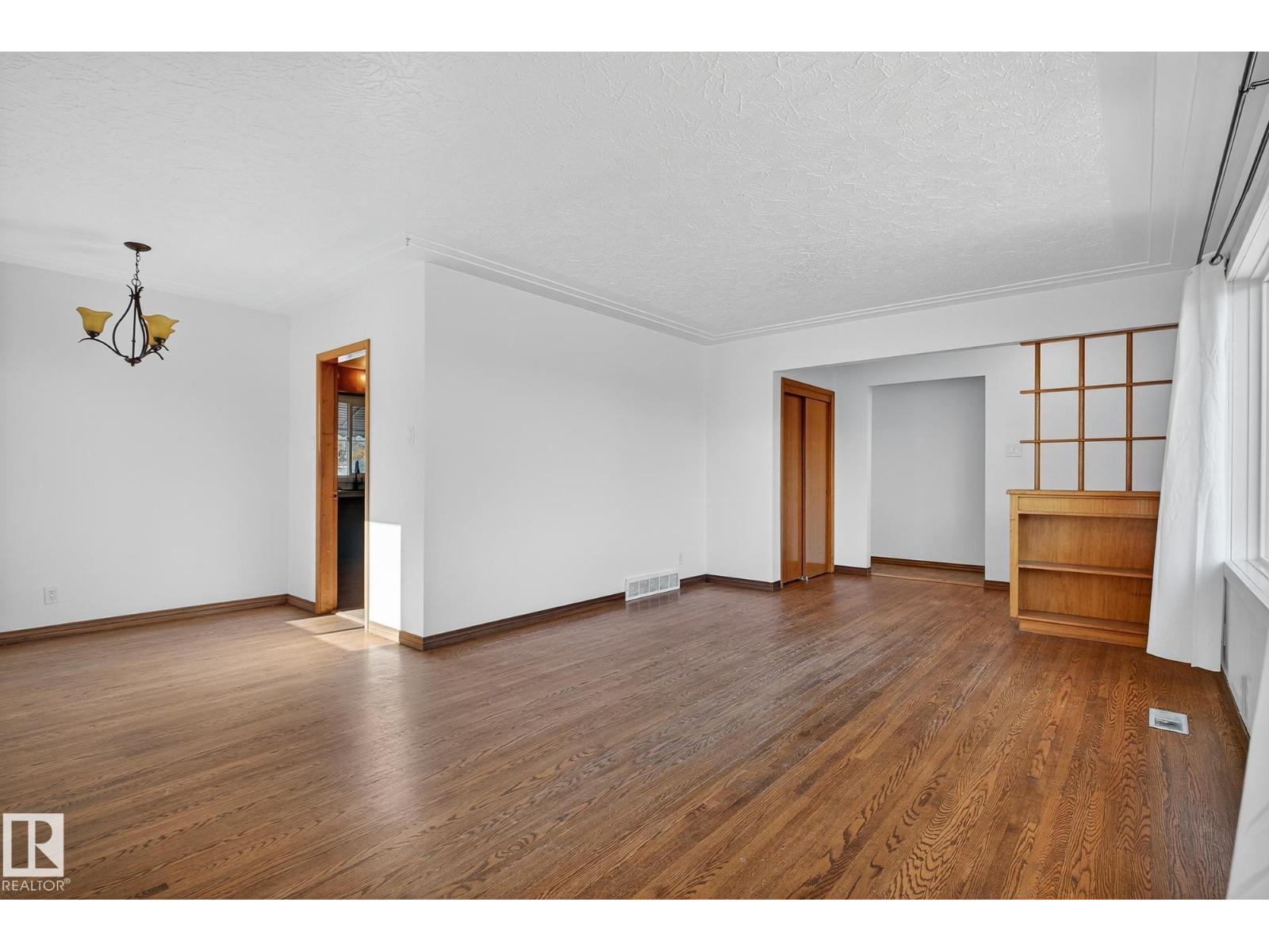 12908 101 St Nw, Edmonton, Alberta  T5E 4E7 - Photo 21 - E4463625