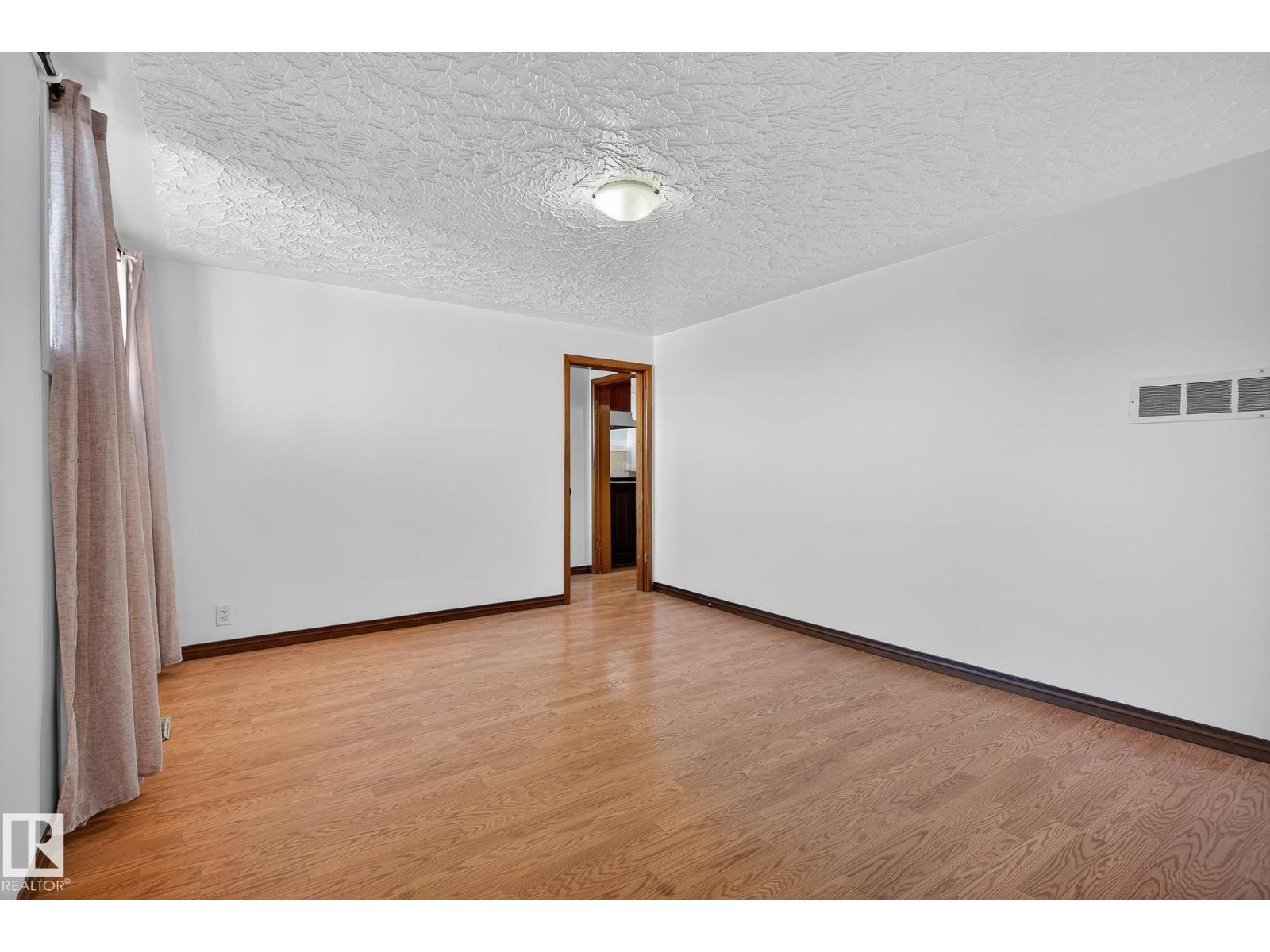 12908 101 St Nw, Edmonton, Alberta  T5E 4E7 - Photo 32 - E4463625