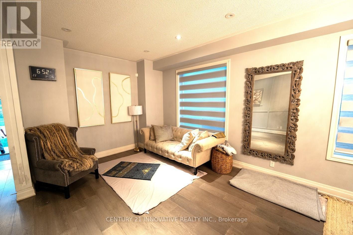 2406 Bridle Road, Oshawa (Windfields), Ontario  L1L 0C1 - Photo 3 - E12483730