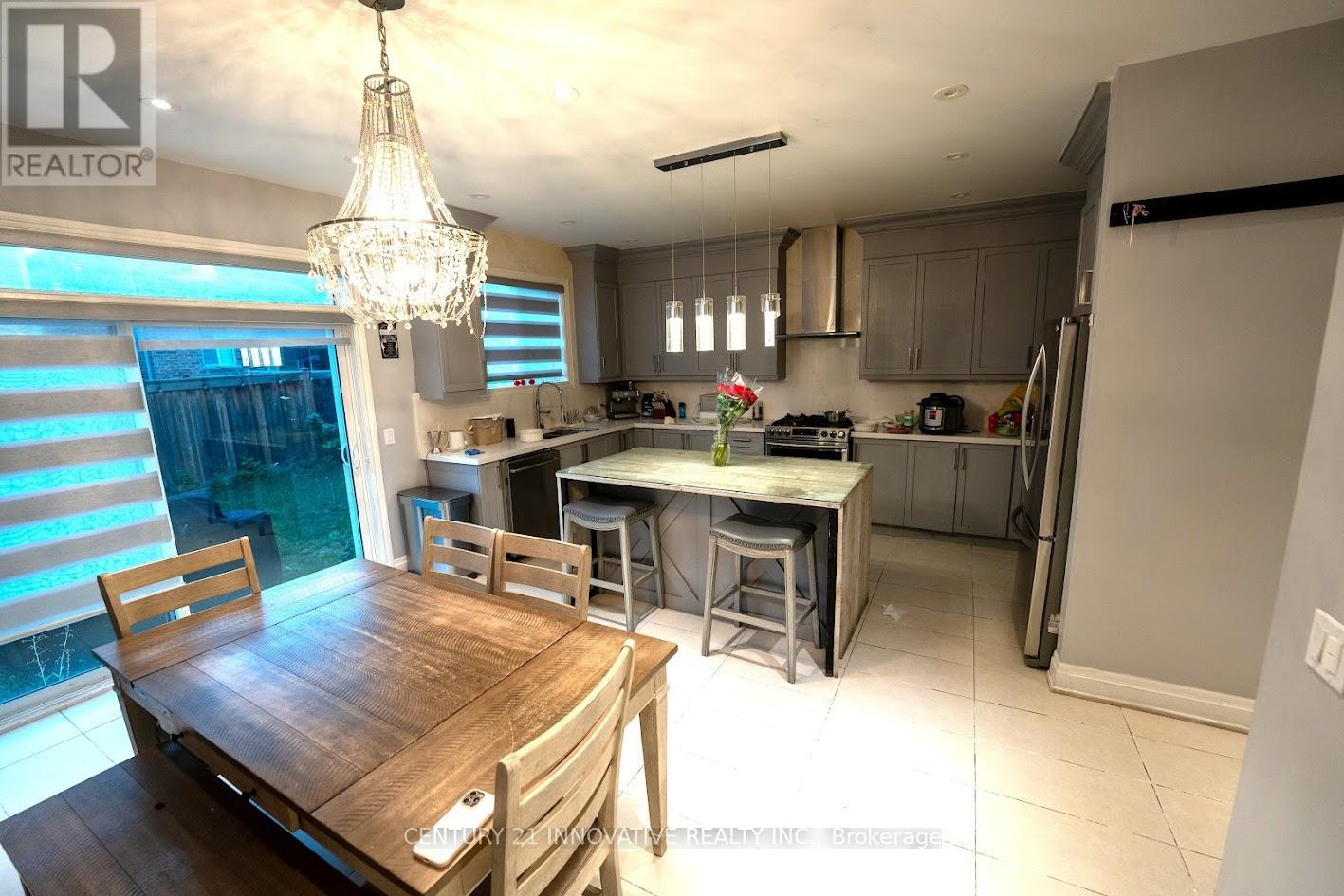 2406 Bridle Road, Oshawa (Windfields), Ontario  L1L 0C1 - Photo 6 - E12483730