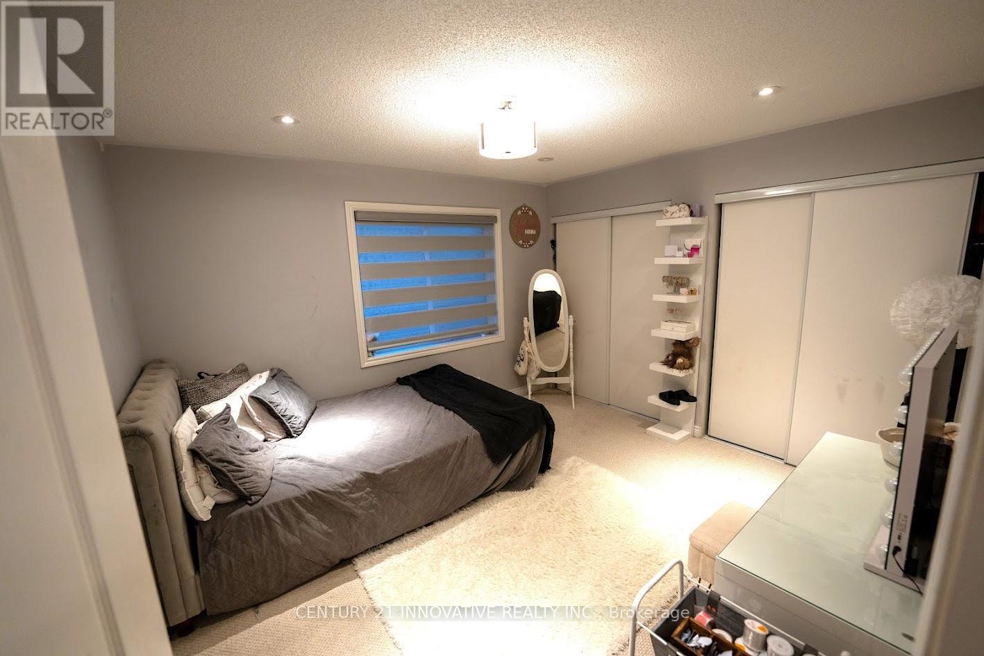 2406 Bridle Road, Oshawa (Windfields), Ontario  L1L 0C1 - Photo 9 - E12483730