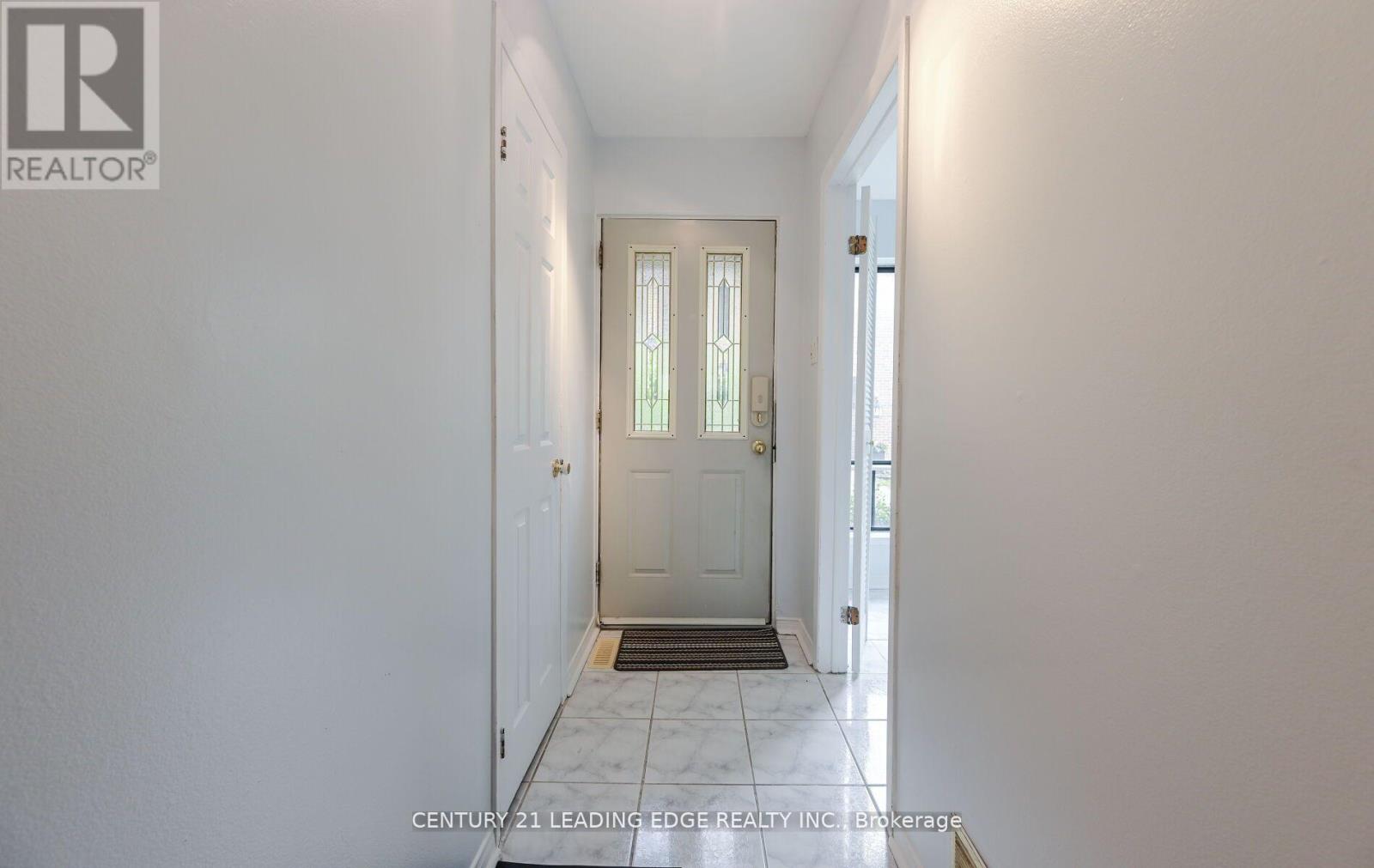 70 - 28 Livingston Road, Toronto, Ontario  M1E 4S5 - Photo 3 - E12483751