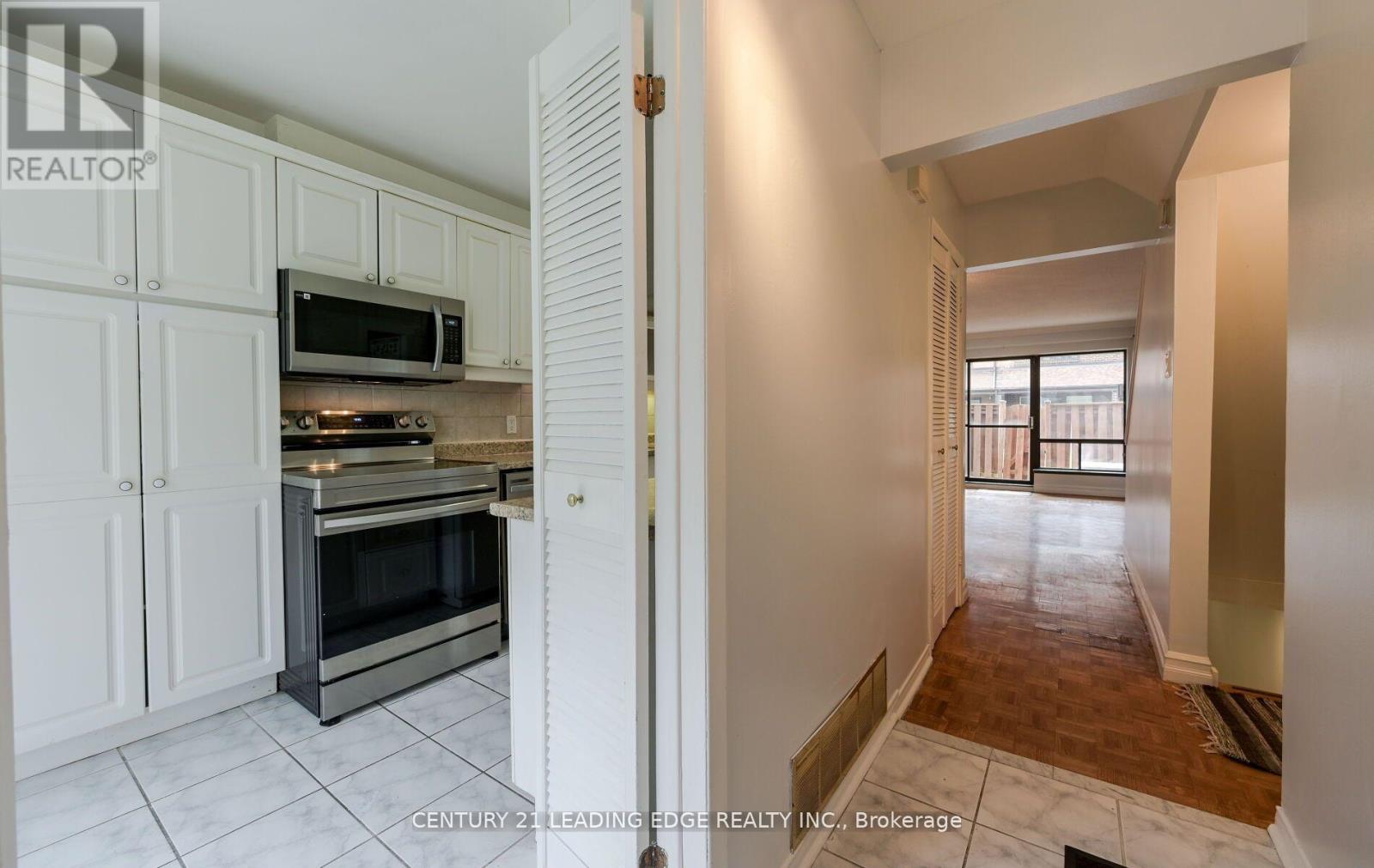 70 - 28 Livingston Road, Toronto, Ontario  M1E 4S5 - Photo 4 - E12483751