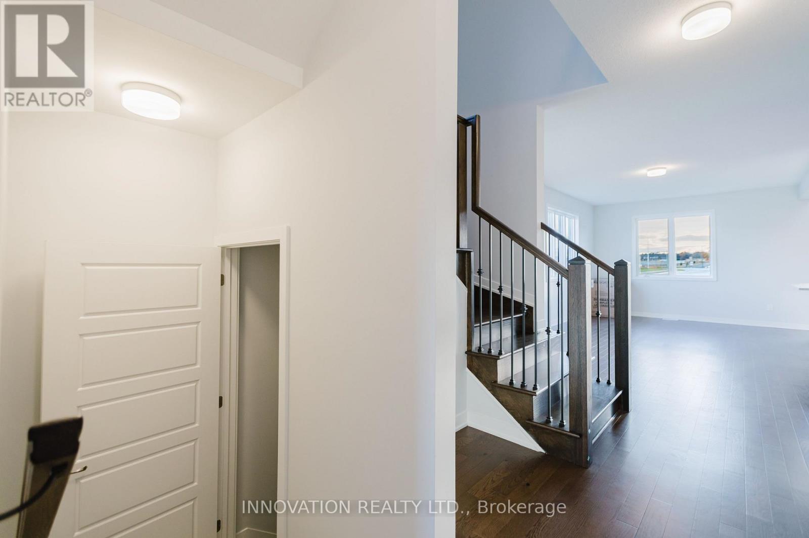 101 Tonic Crescent, Ottawa, Ontario  K2W 0N1 - Photo 7 - X12483782