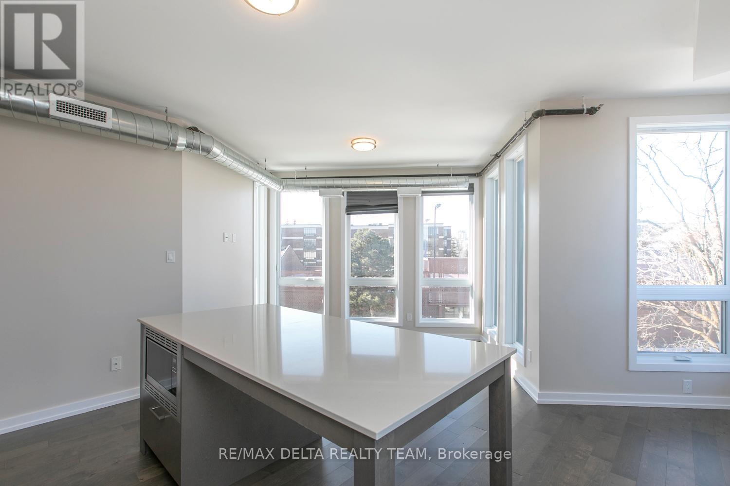 405 - 150 Greenfield Avenue, Ottawa, Ontario  K1S 5W6 - Photo 10 - X12483796