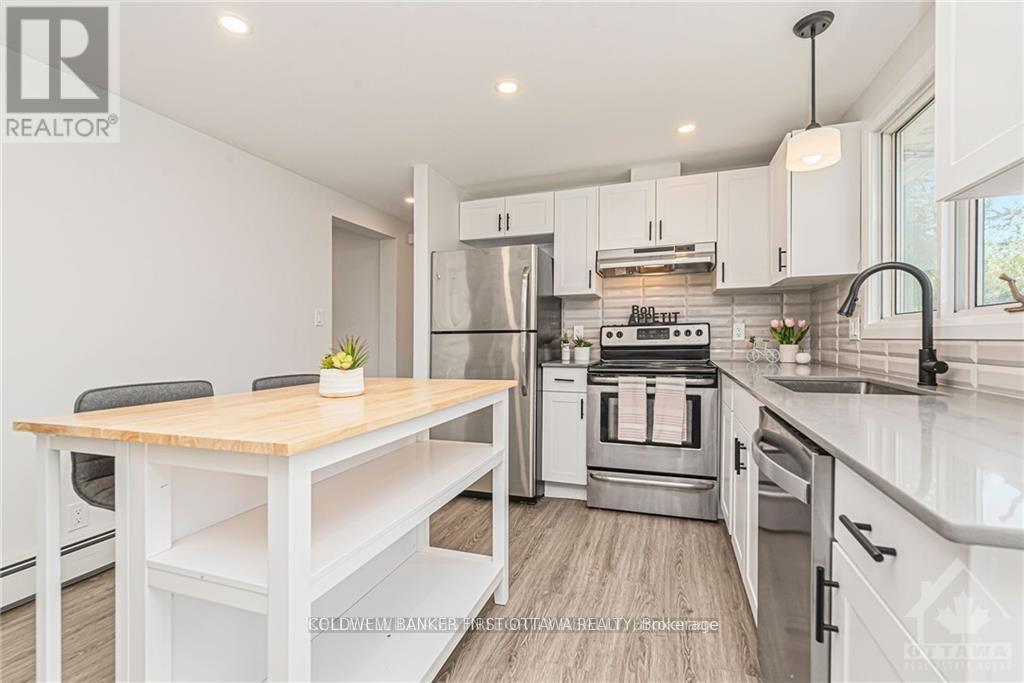351 Amiens Street, Ottawa, Ontario  K1E 1P1 - Photo 10 - X12483859