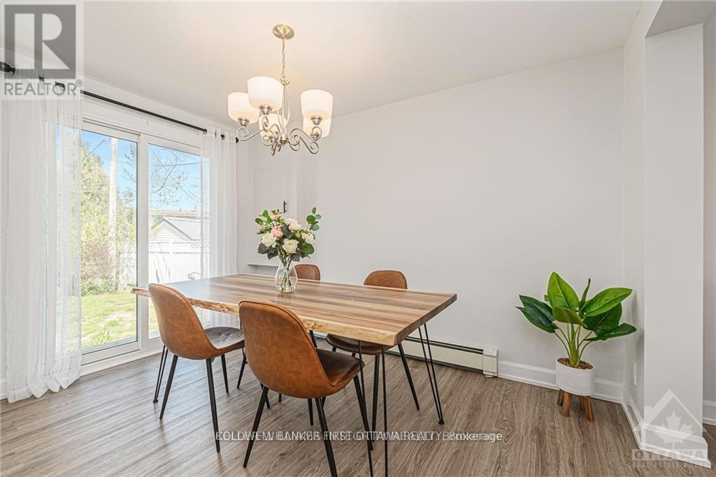 351 Amiens Street, Ottawa, Ontario  K1E 1P1 - Photo 11 - X12483859