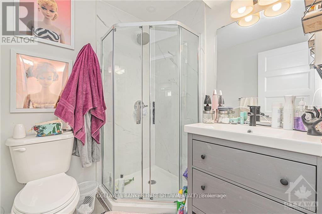 351 Amiens Street, Ottawa, Ontario  K1E 1P1 - Photo 24 - X12483859