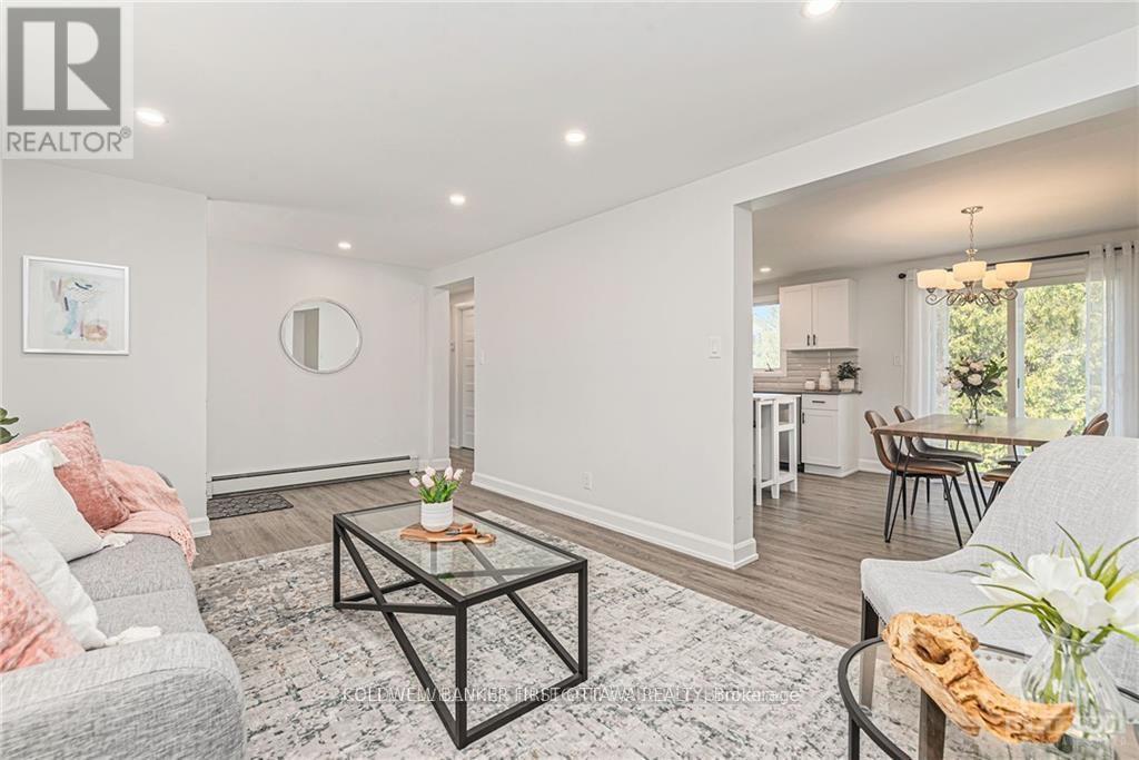 351 Amiens Street, Ottawa, Ontario  K1E 1P1 - Photo 6 - X12483859