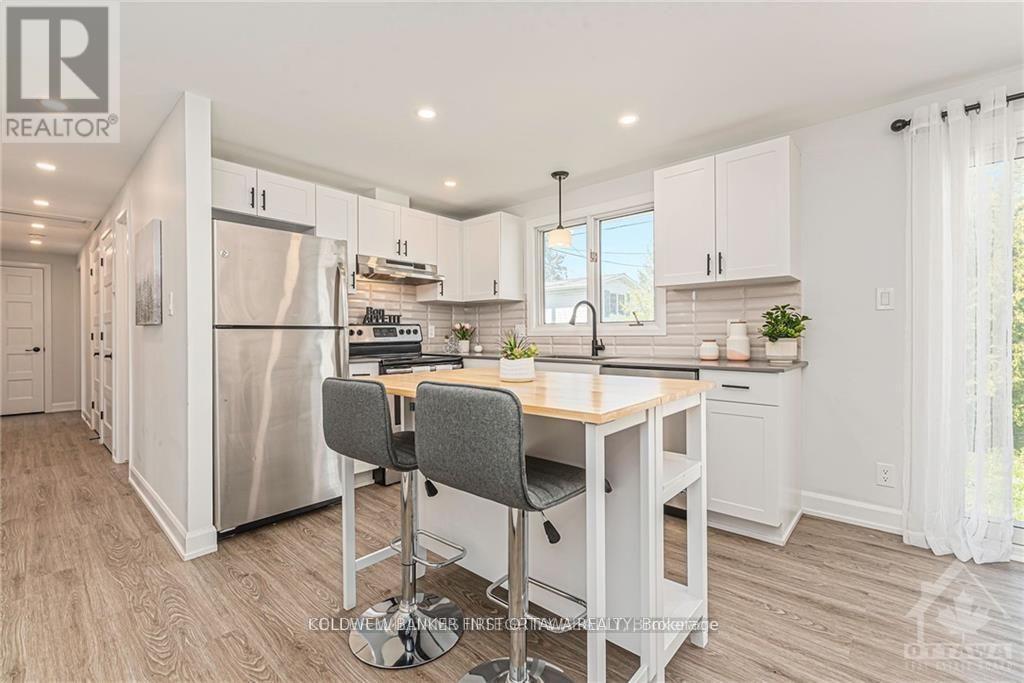 351 Amiens Street, Ottawa, Ontario  K1E 1P1 - Photo 8 - X12483859