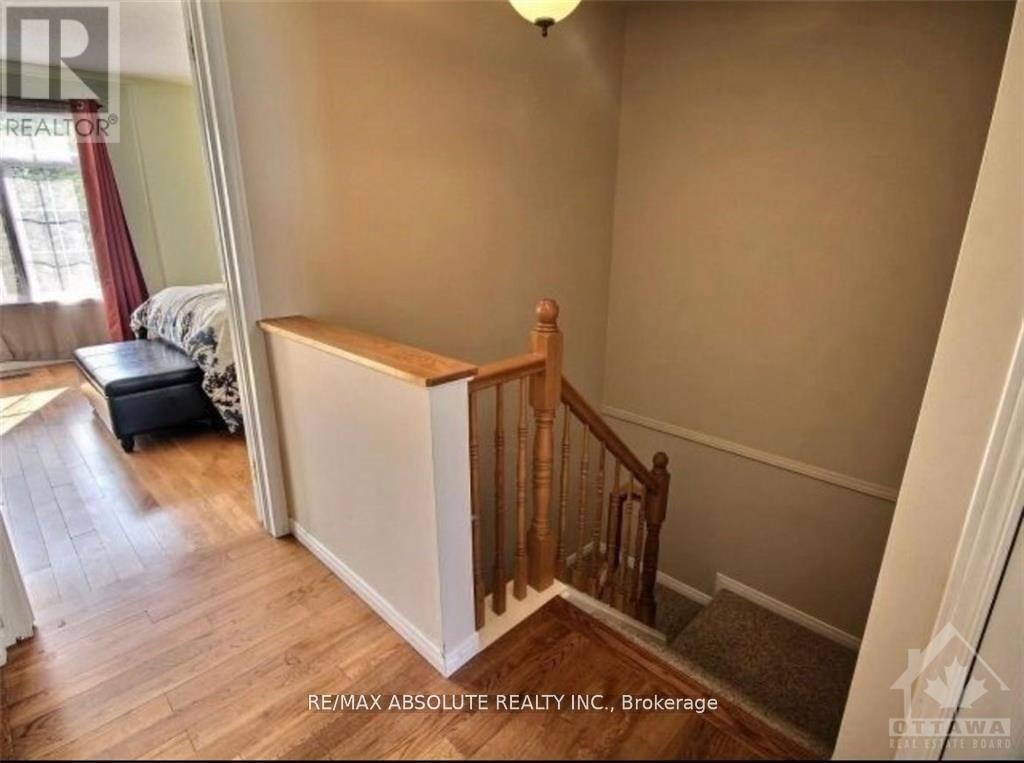 104 College Circle, Ottawa, Ontario  K1K 4R9 - Photo 15 - X12483860