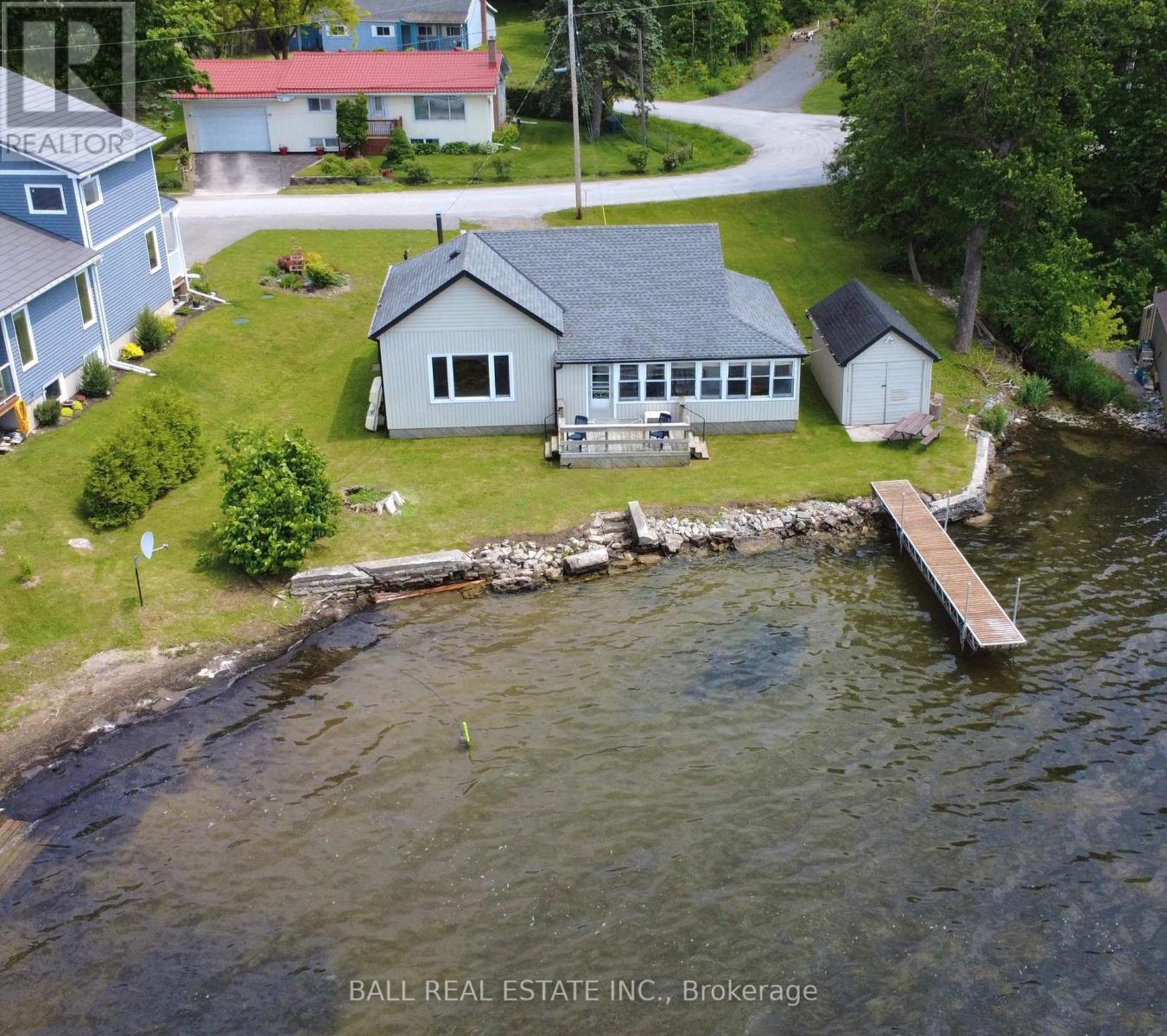 654 Hatton Avenue, Selwyn, Ontario K0L 1H0 - Photo 2 - X12223473