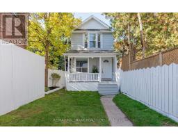 106 WILLOW AVENUE, Toronto, Ontario