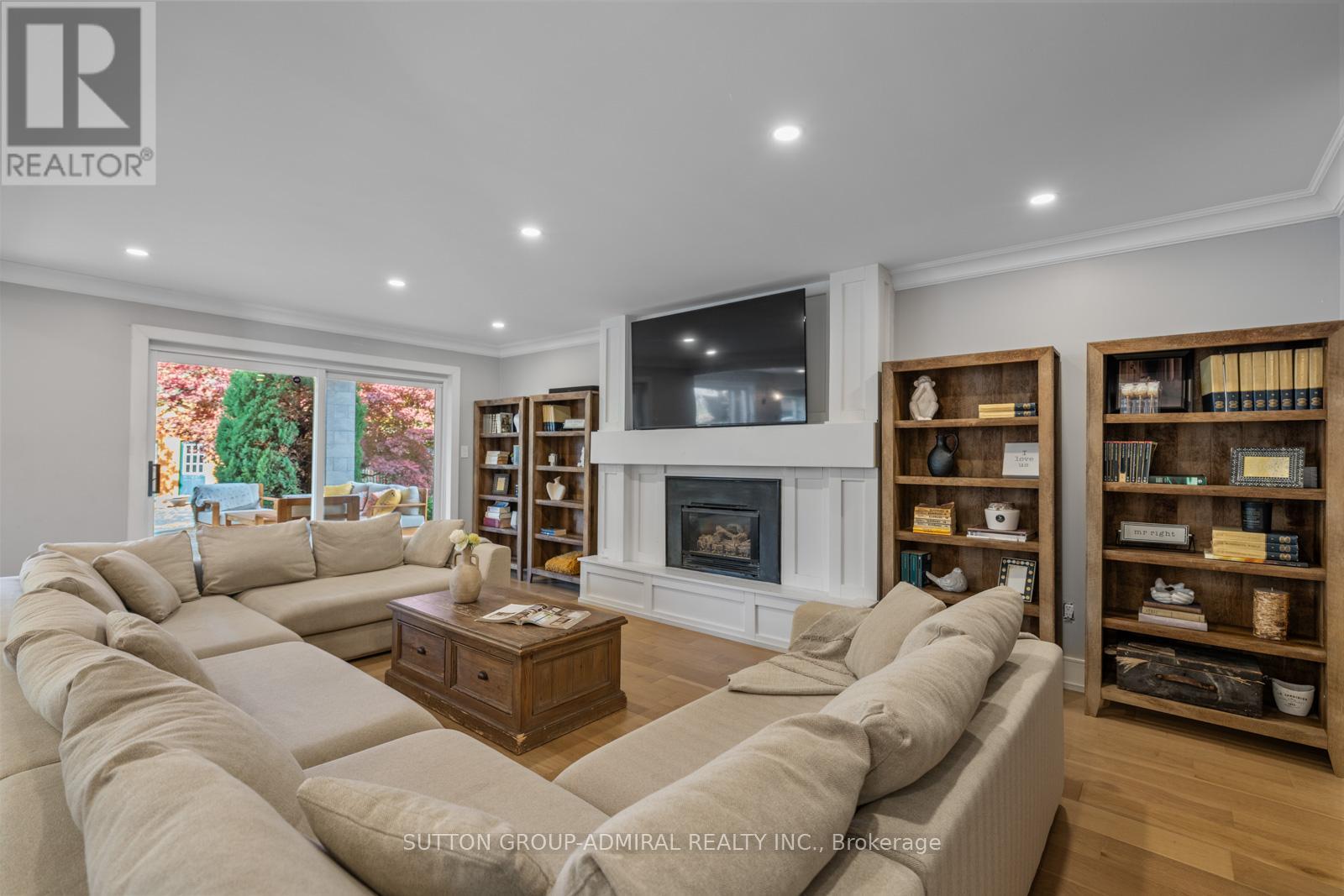 18 Tannery Court, Richmond Hill, Ontario  L4C 7V4 - Photo 20 - N12483686