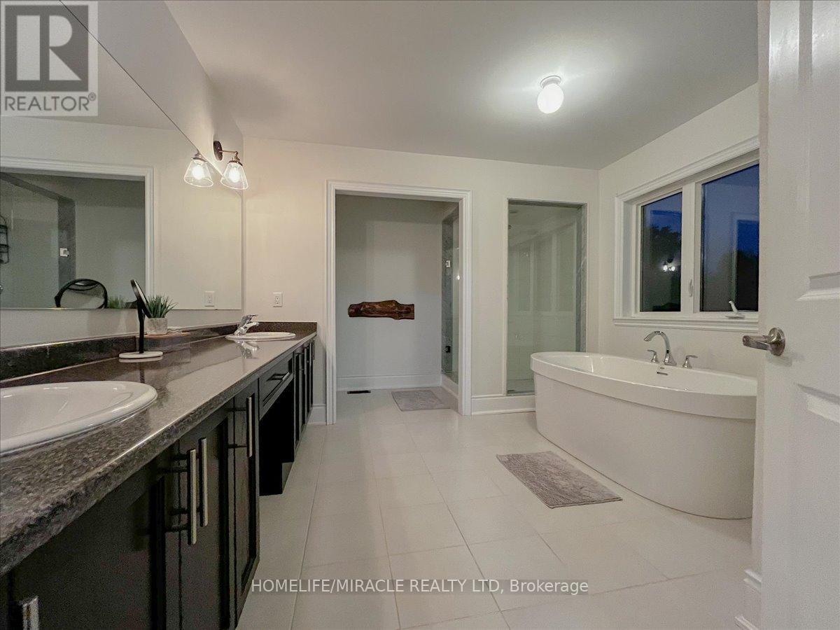 7 Riley Street, Innisfil (Cookstown), Ontario  L0L 1L0 - Photo 38 - N12483737