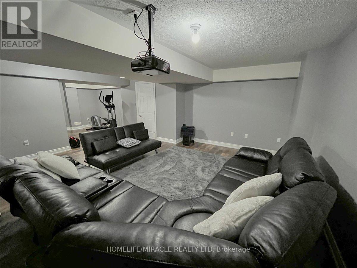 7 Riley Street, Innisfil (Cookstown), Ontario  L0L 1L0 - Photo 43 - N12483737