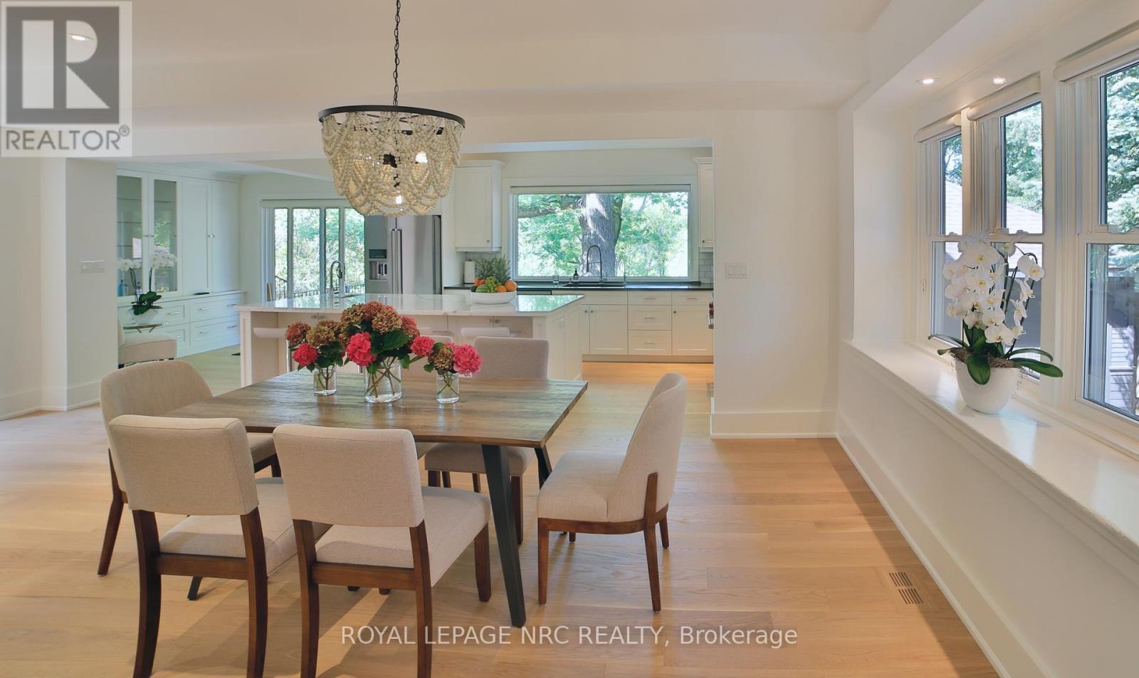 38 Hillcrest Avenue, St. Catharines (Old Glenridge), Ontario  L2R 4Y1 - Photo 16 - X12483789