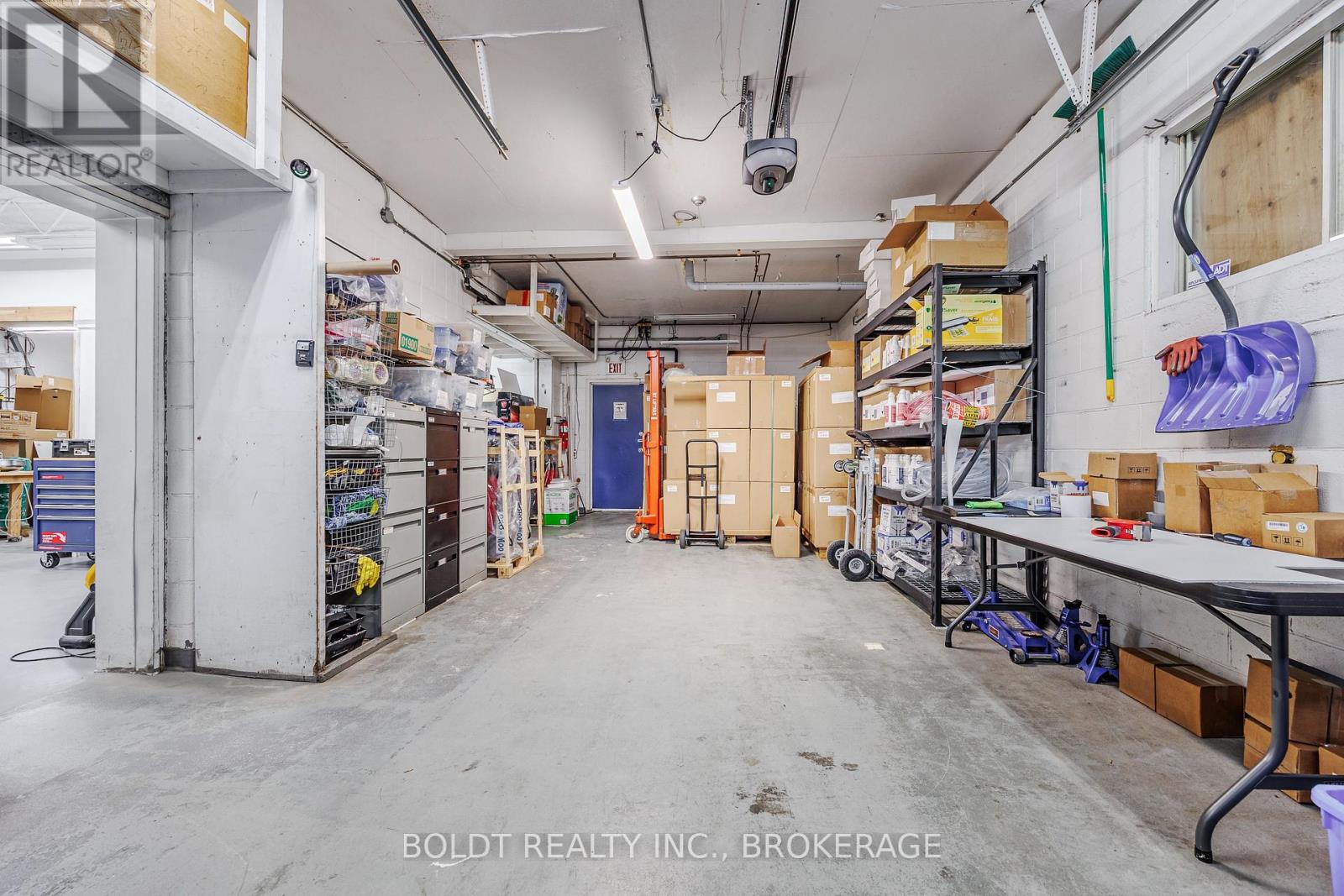 6 Secord Drive, St. Catharines (Lakeport), Ontario  L2N 1K8 - Photo 7 - X12483805