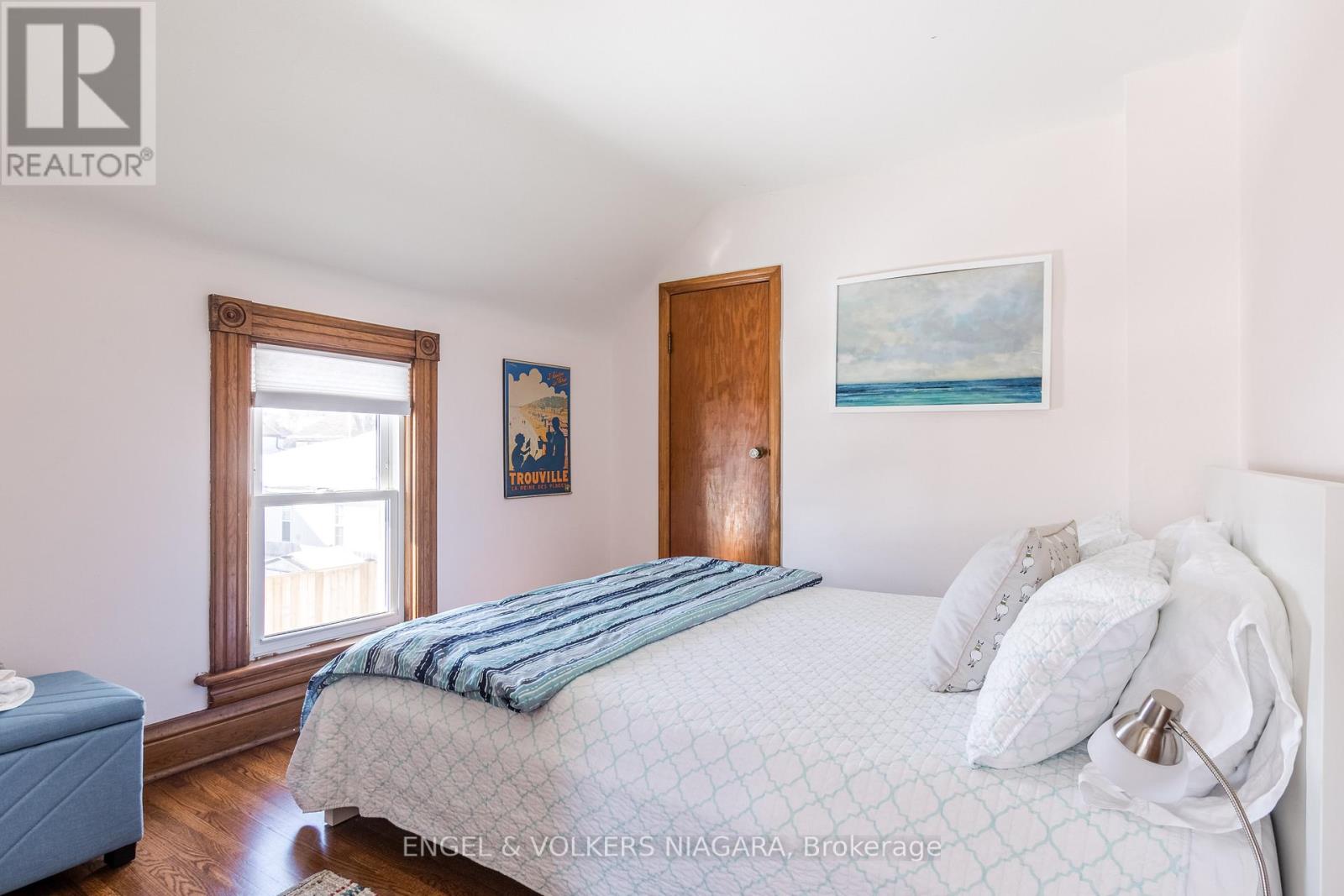 5643 Peer Street N, Niagara Falls, Ontario  L2G 1W8 - Photo 25 - X12483873