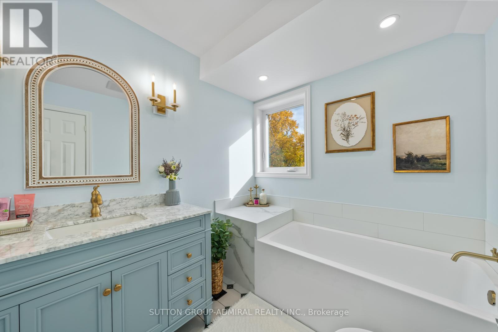 18 Tannery Court, Richmond Hill, Ontario  L4C 7V4 - Photo 38 - N12483686