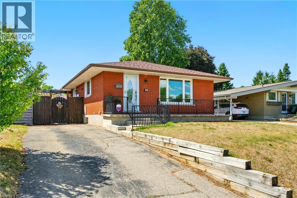 15 Kent Road, Brantford, Ontario  N3R 5G7 - Photo 2 - 40779246